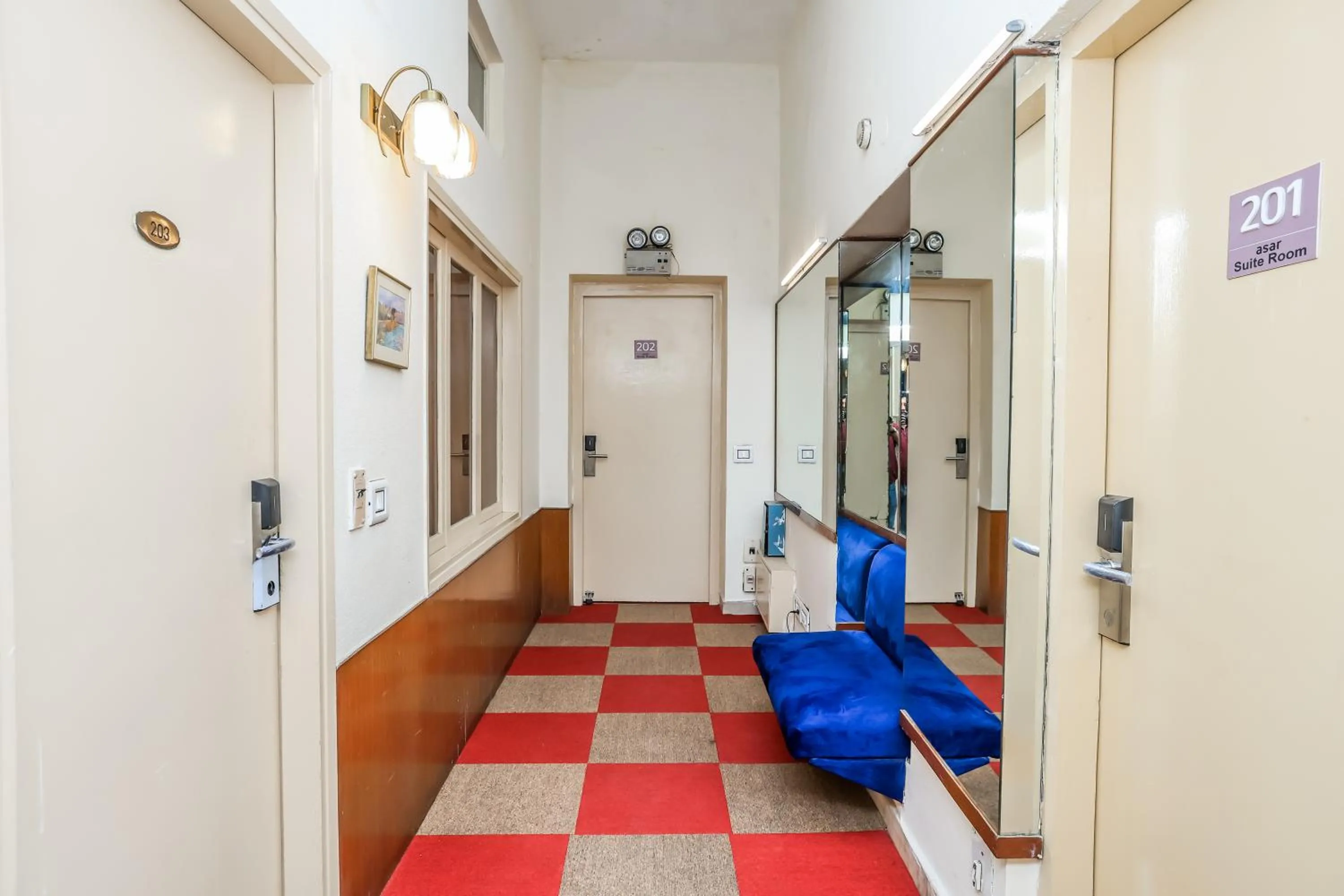 Lobby or reception in asar CP Outer Circle by Orion Hotels