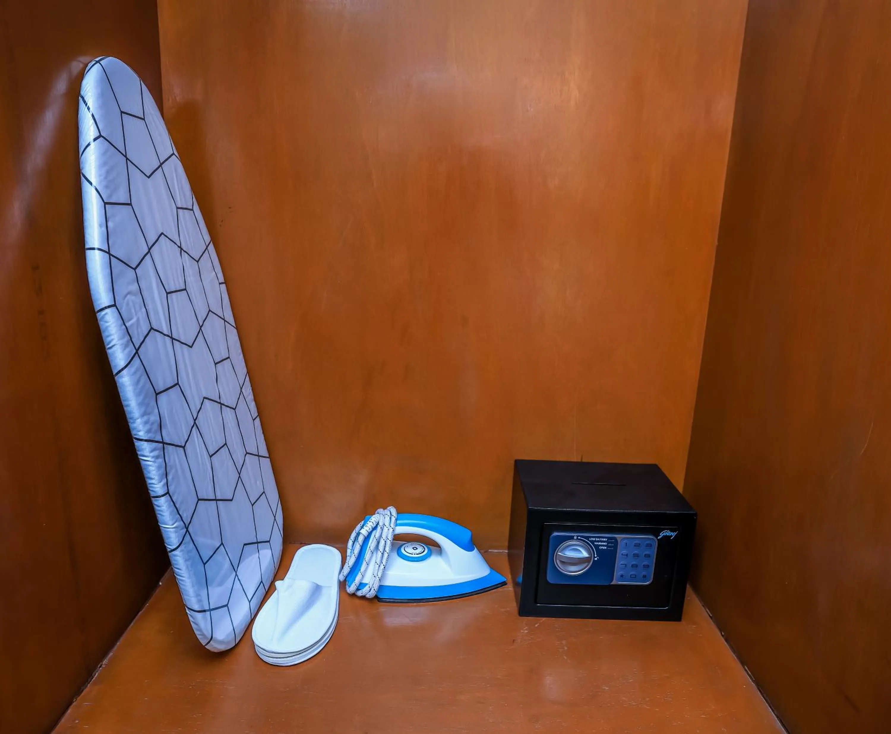 Bed in asar CP Outer Circle by Orion Hotels