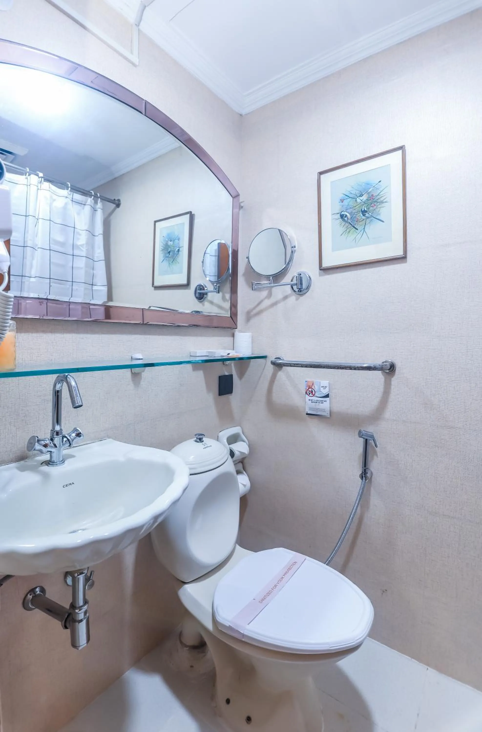 Bathroom in asar CP Outer Circle by Orion Hotels