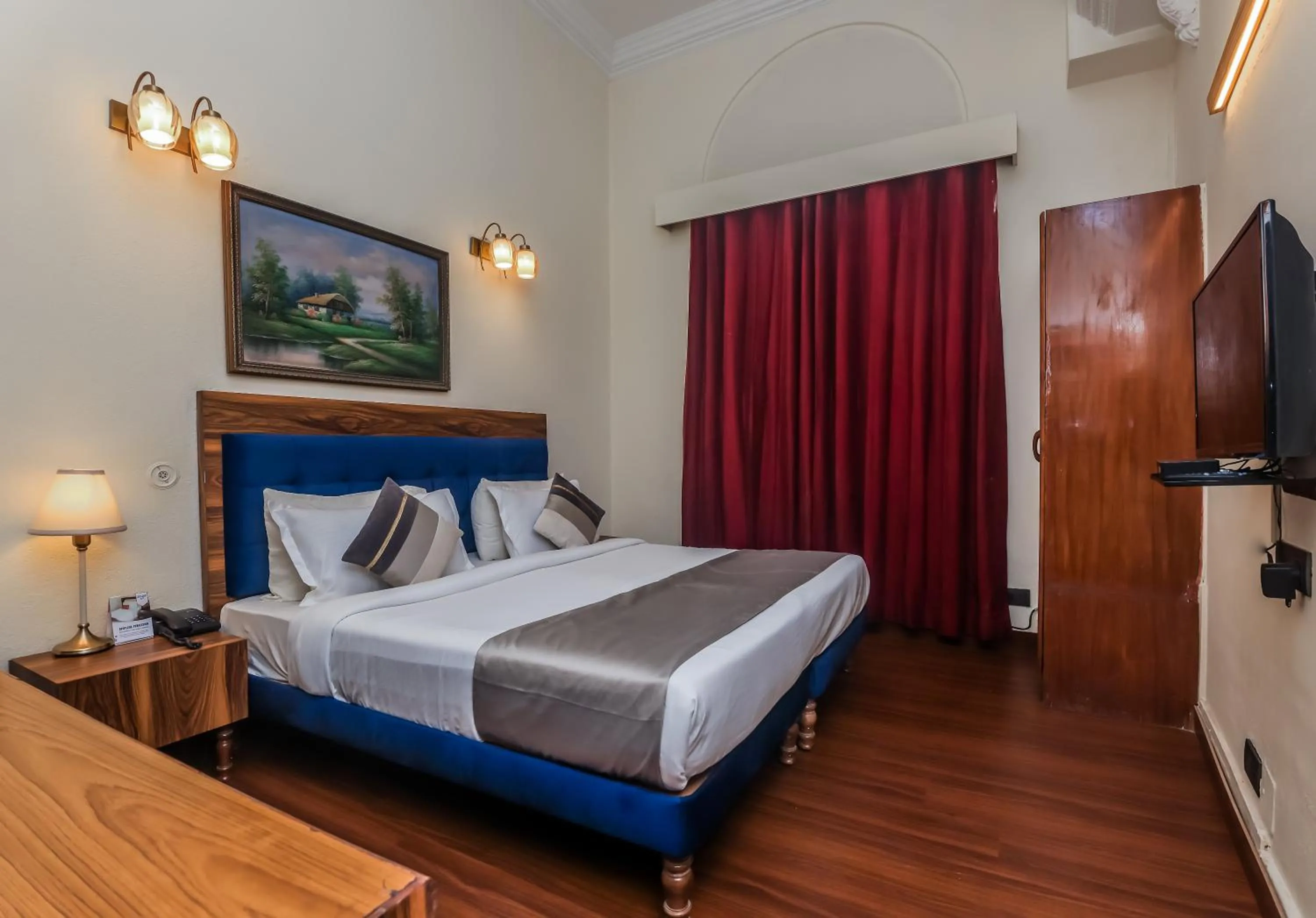 Bed in asar CP Outer Circle by Orion Hotels