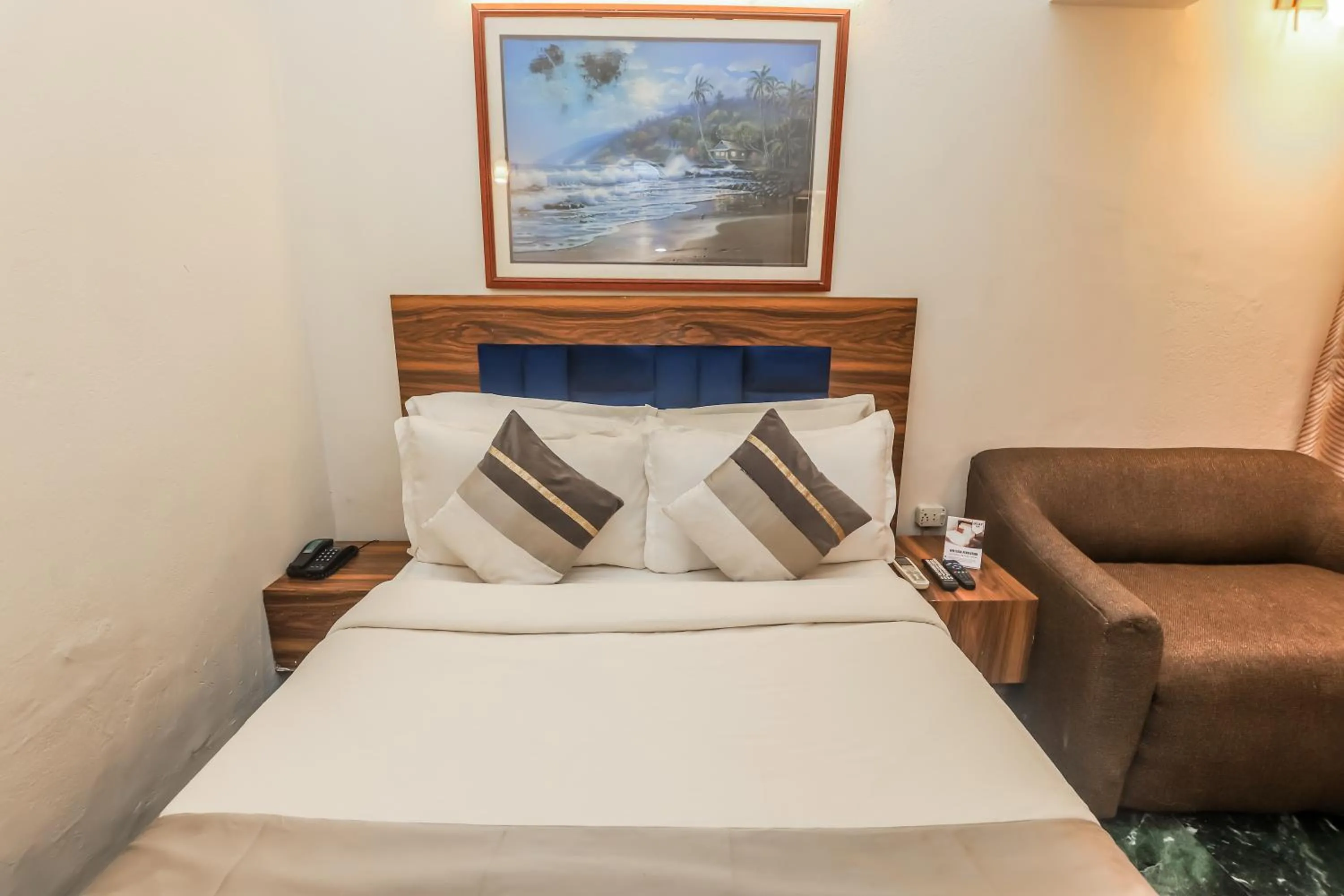 Bed in asar CP Outer Circle by Orion Hotels