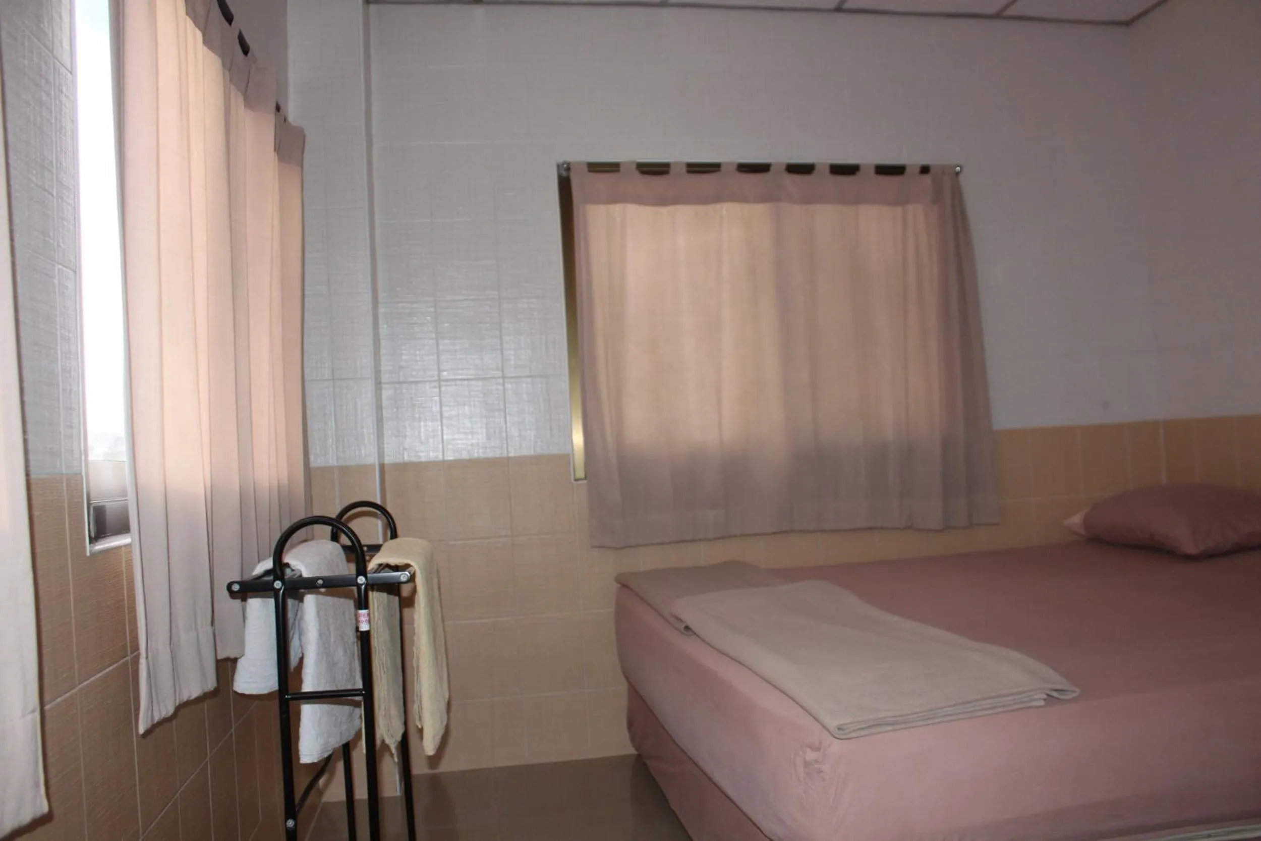 Day, Bed in At Home Guest House