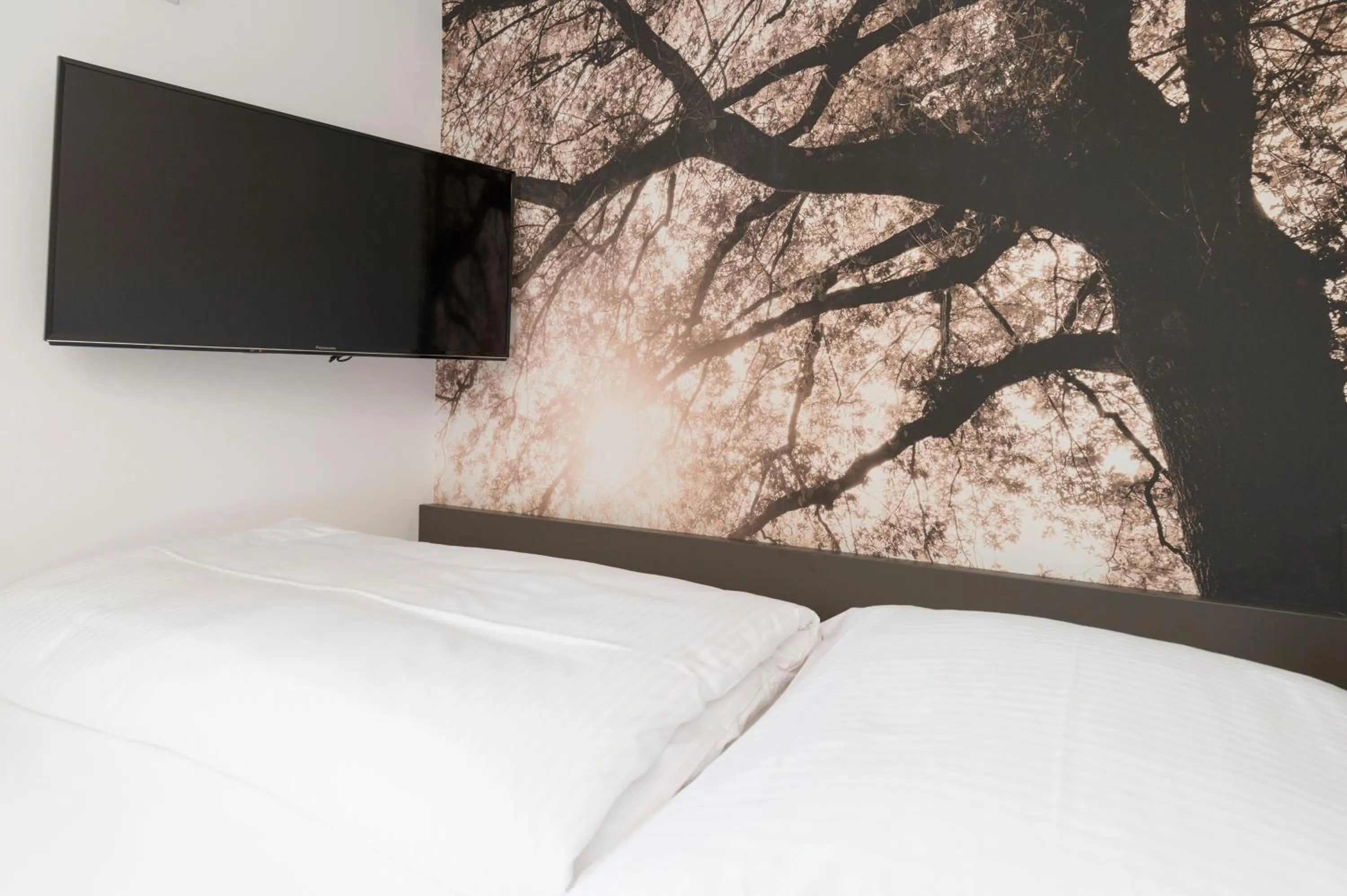 Bathroom, Bed in Landgasthof Zahn