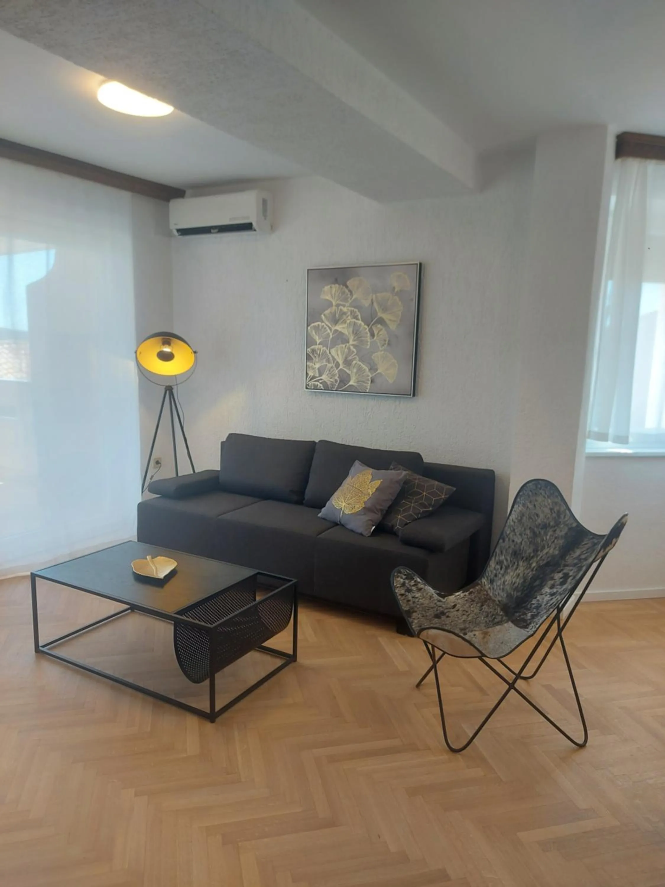 Apartments Fugosic