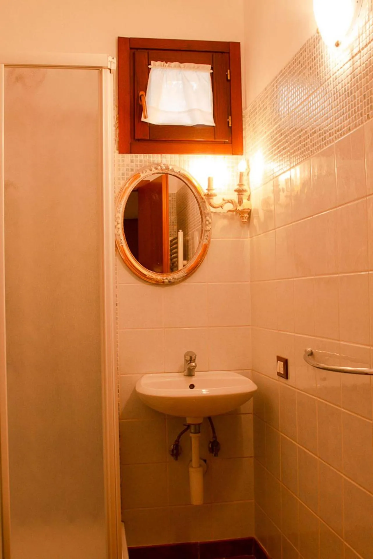 Shower in Il Villino