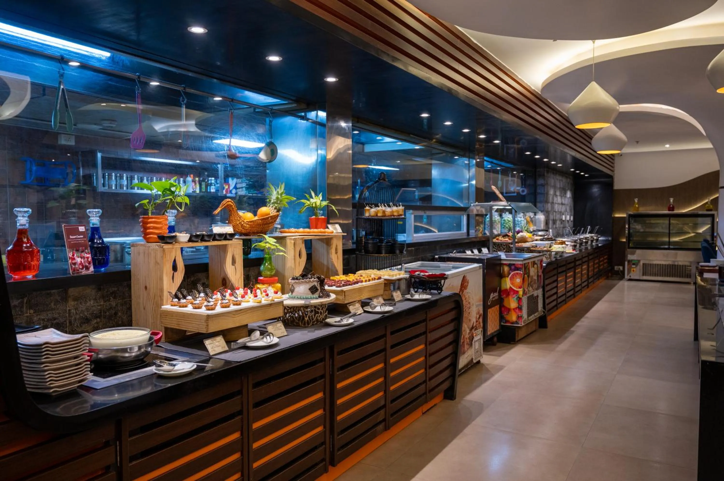 Restaurant/places to eat in Grand Kakinada by GRT Hotels