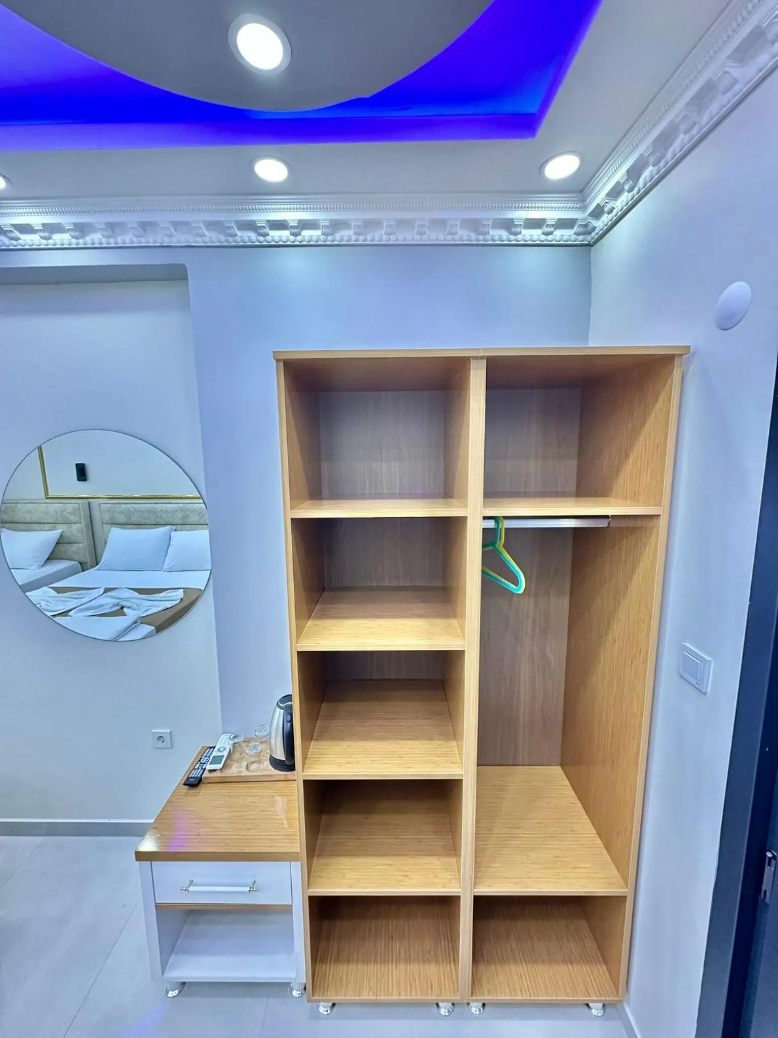 wardrobe in Hagia Sophia Palace Hotel