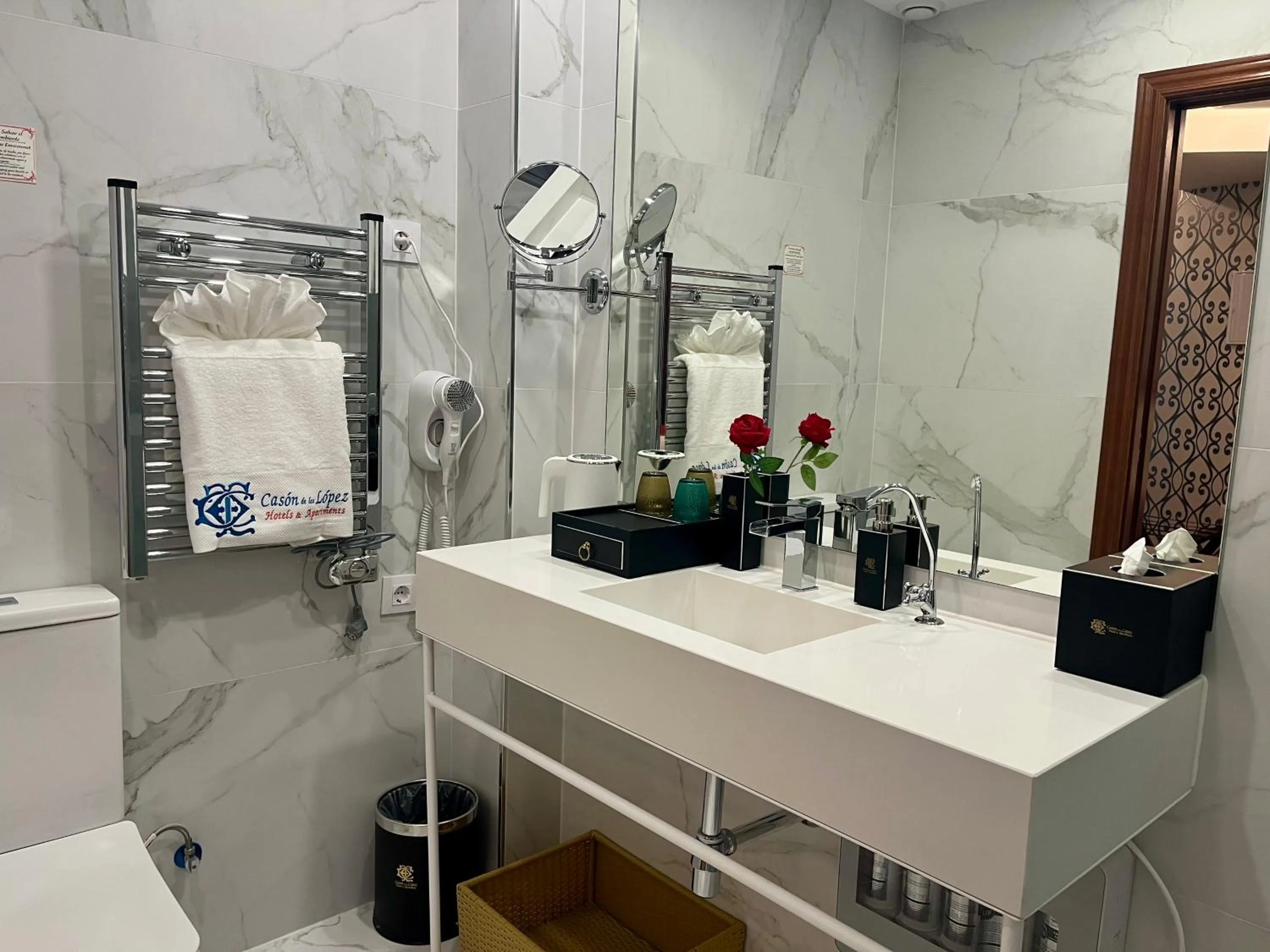 Bathroom in Hotel Boutique Casón De Los López