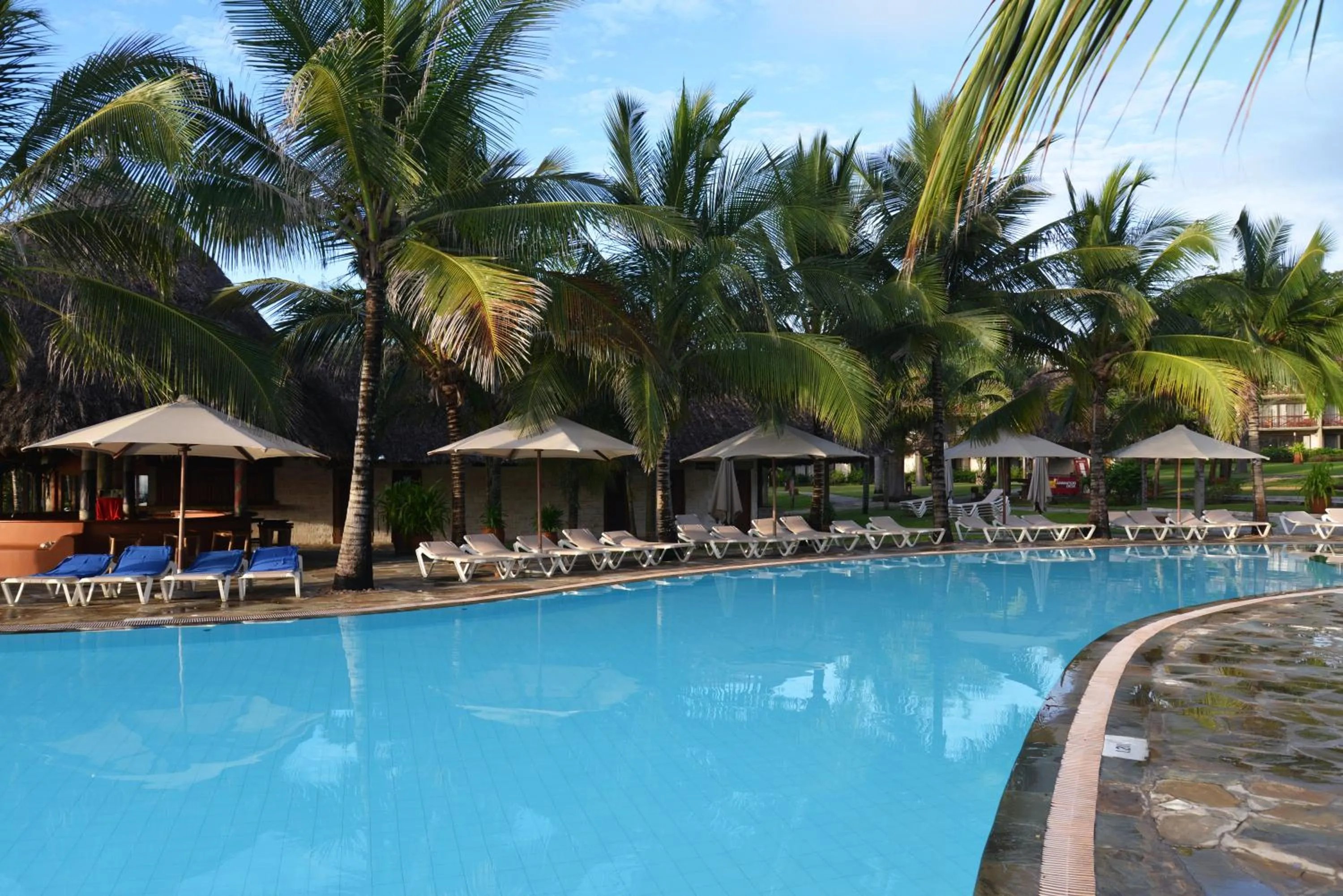 Day in Baobab Beach Resort & Spa