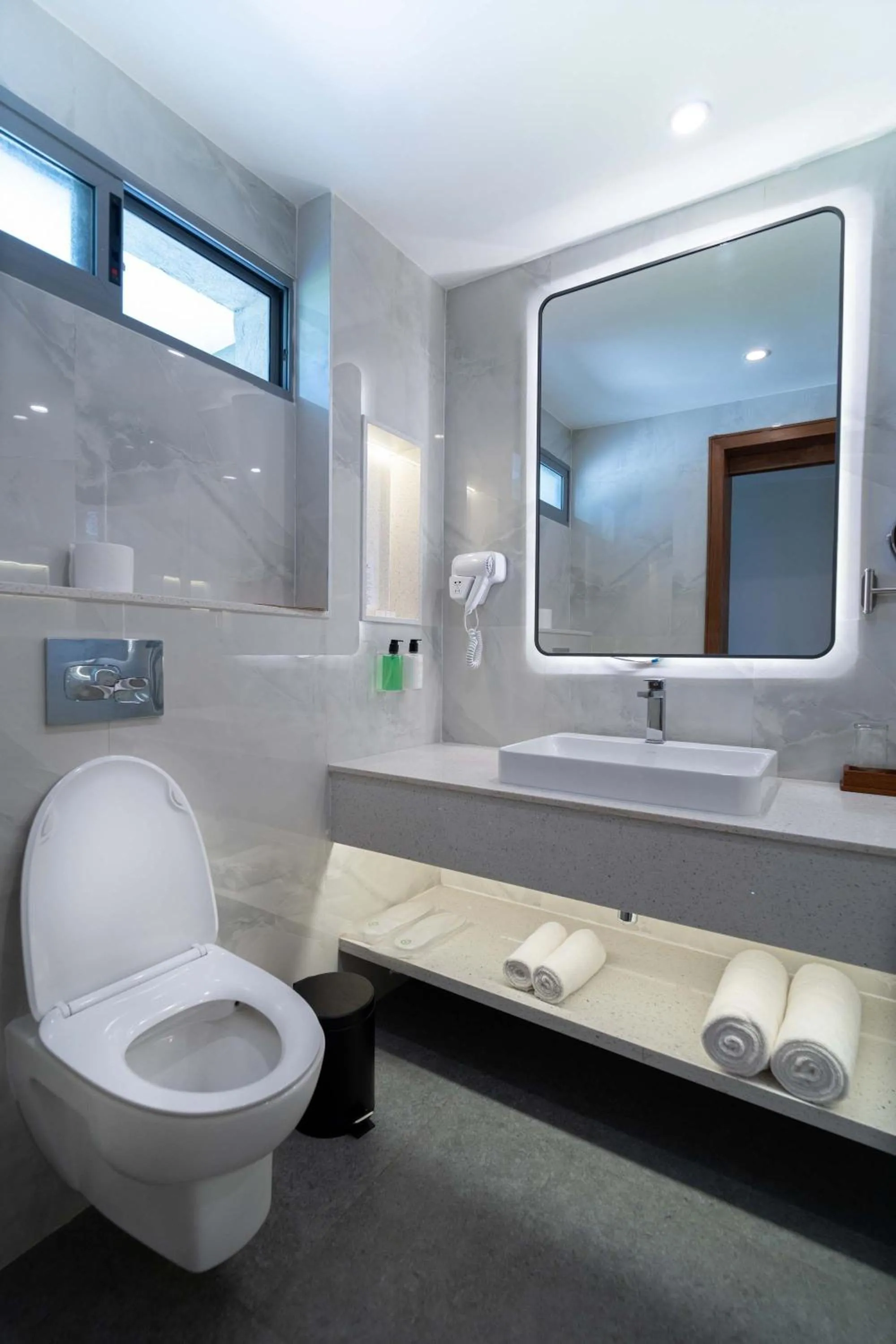 Baobab Beach Resort & Spa