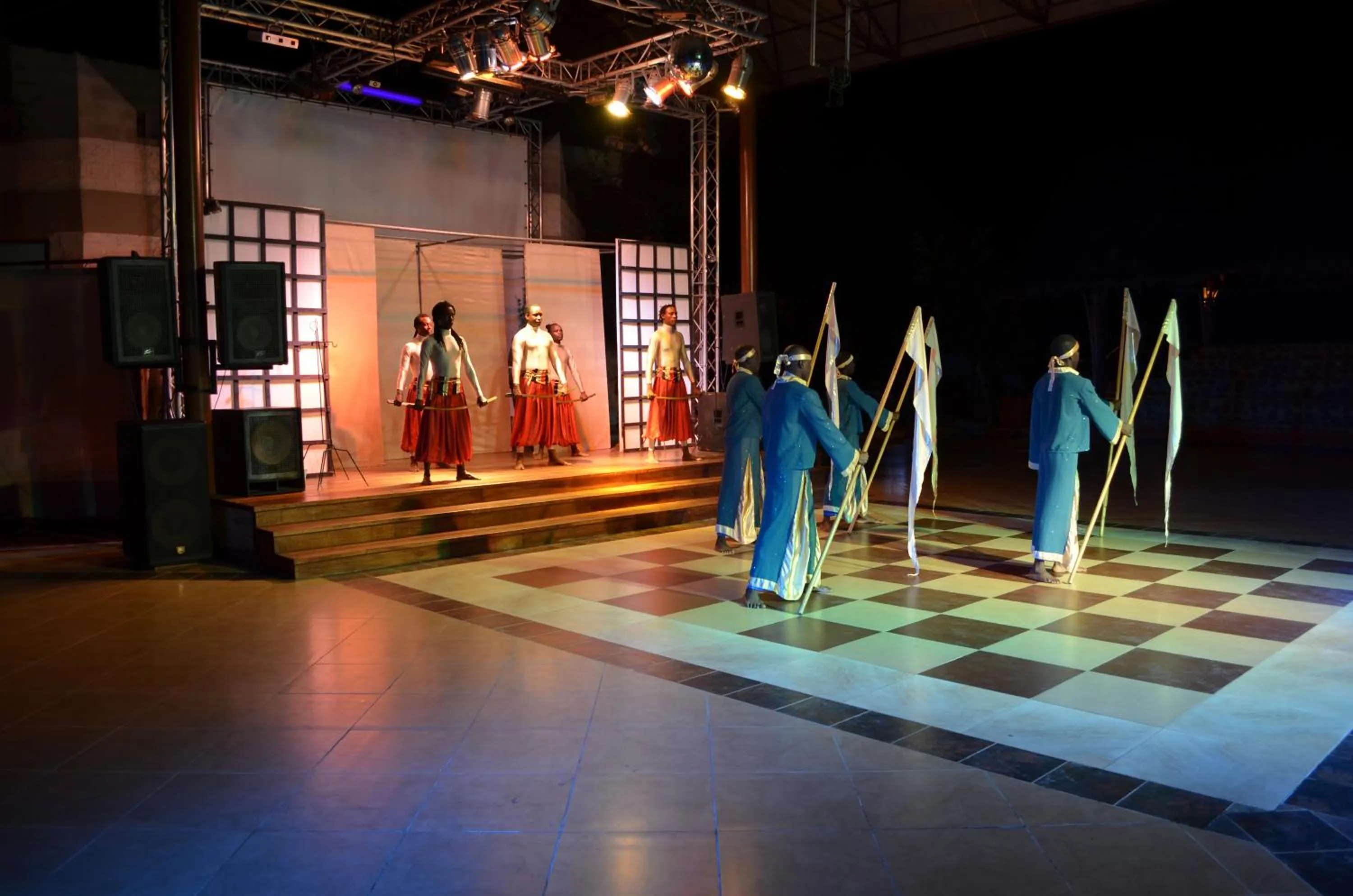 Evening entertainment in Baobab Beach Resort & Spa