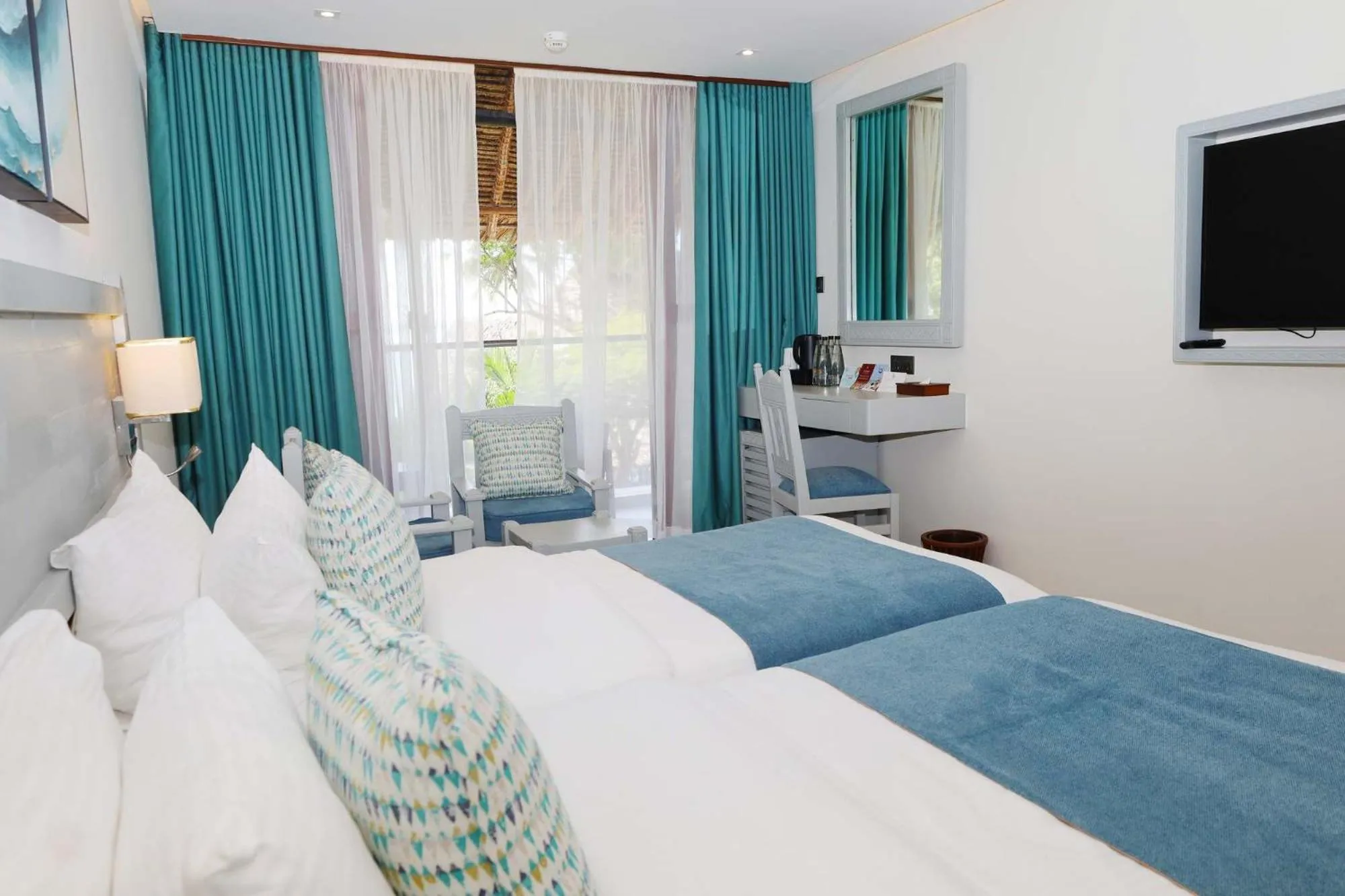 Bedroom, Bed in Baobab Beach Resort & Spa