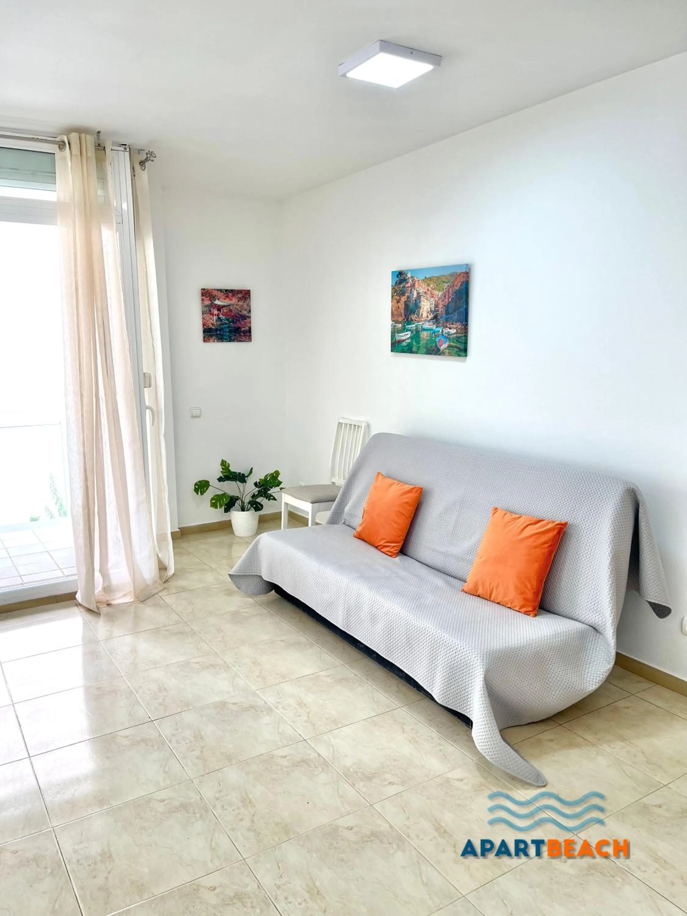 APARTBEACH GOLDEN I MUY LUMINOSO JUNTO PLAYA y CLIMATIZADO