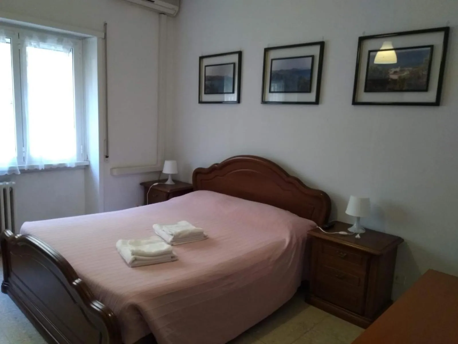 Bed in Next Stop Roma Affittacamere Casilino