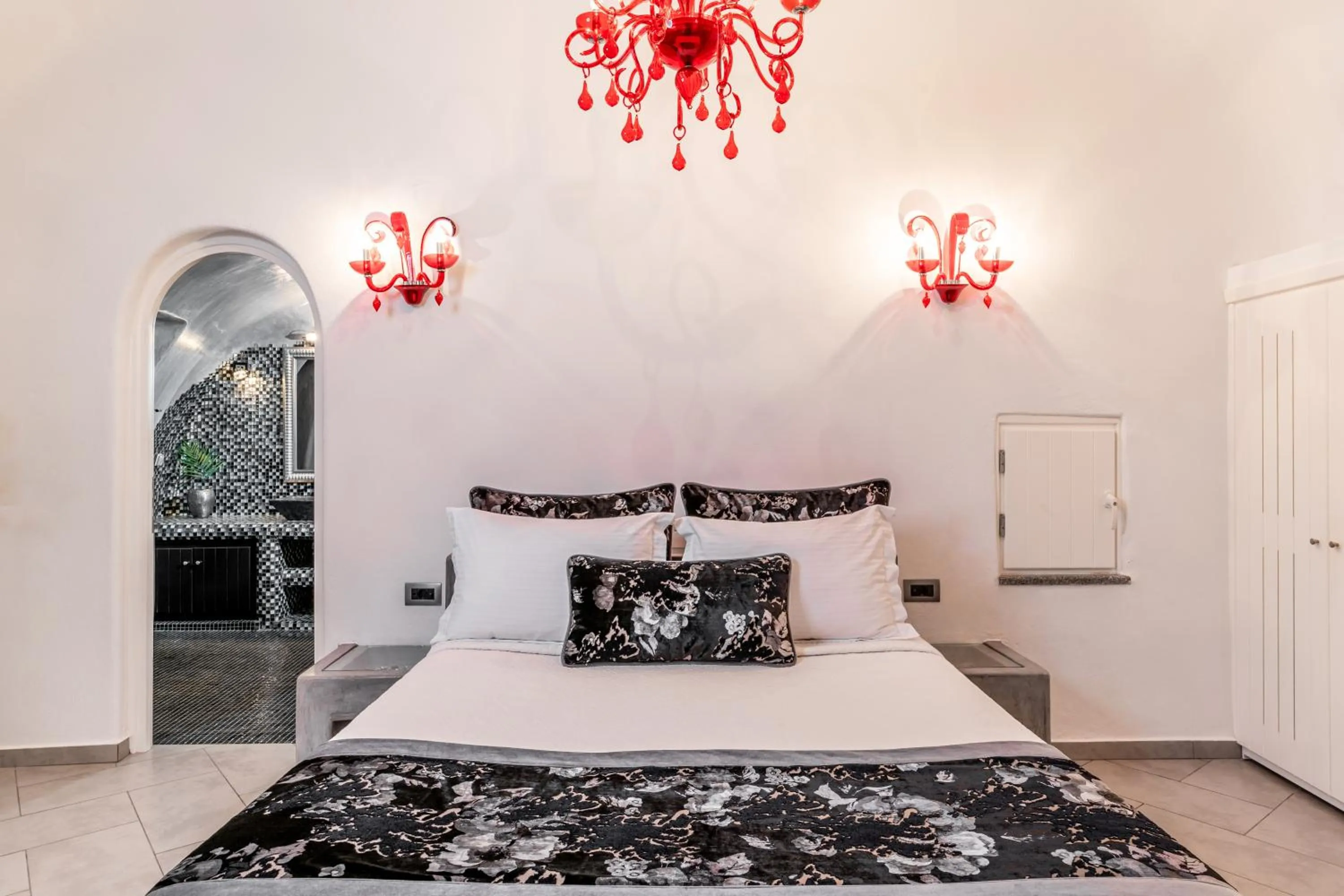 Bed in Ventus Paradiso Villa