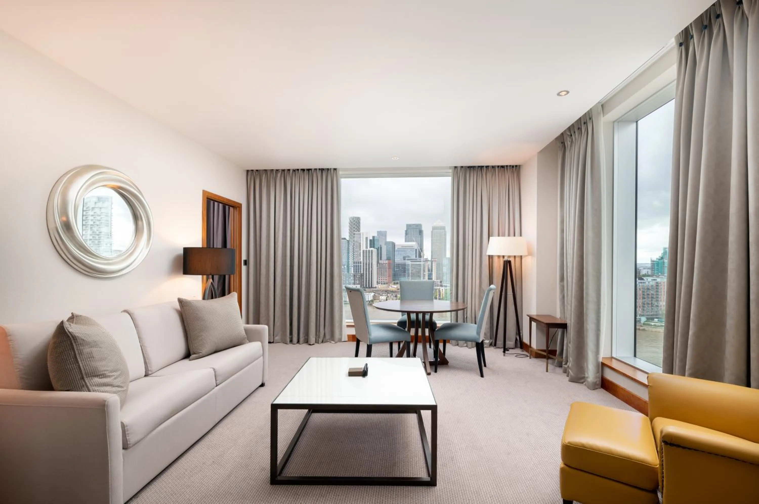 Living room in InterContinental London - The O2