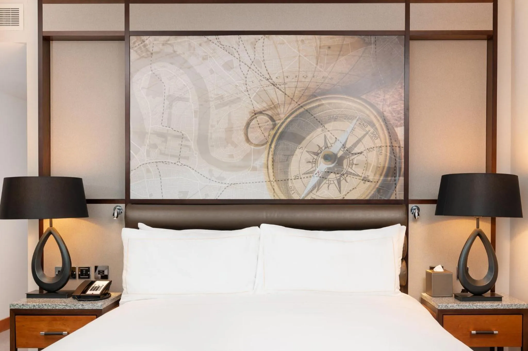 Bedroom, Bed in InterContinental London - The O2