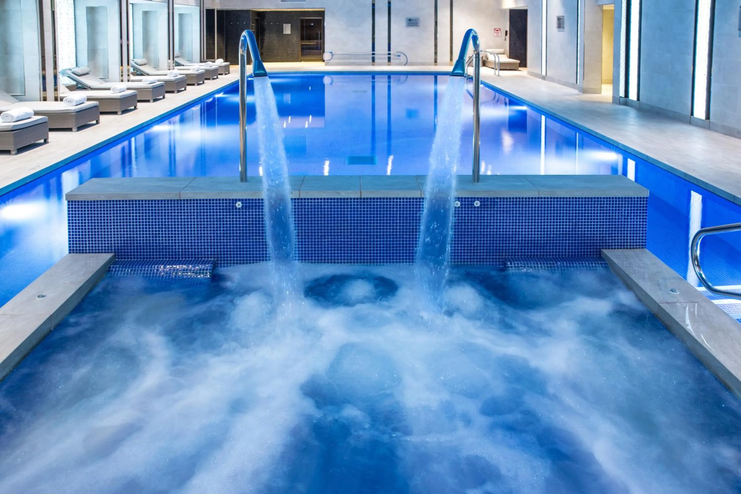 Swimming pool in InterContinental London - The O2