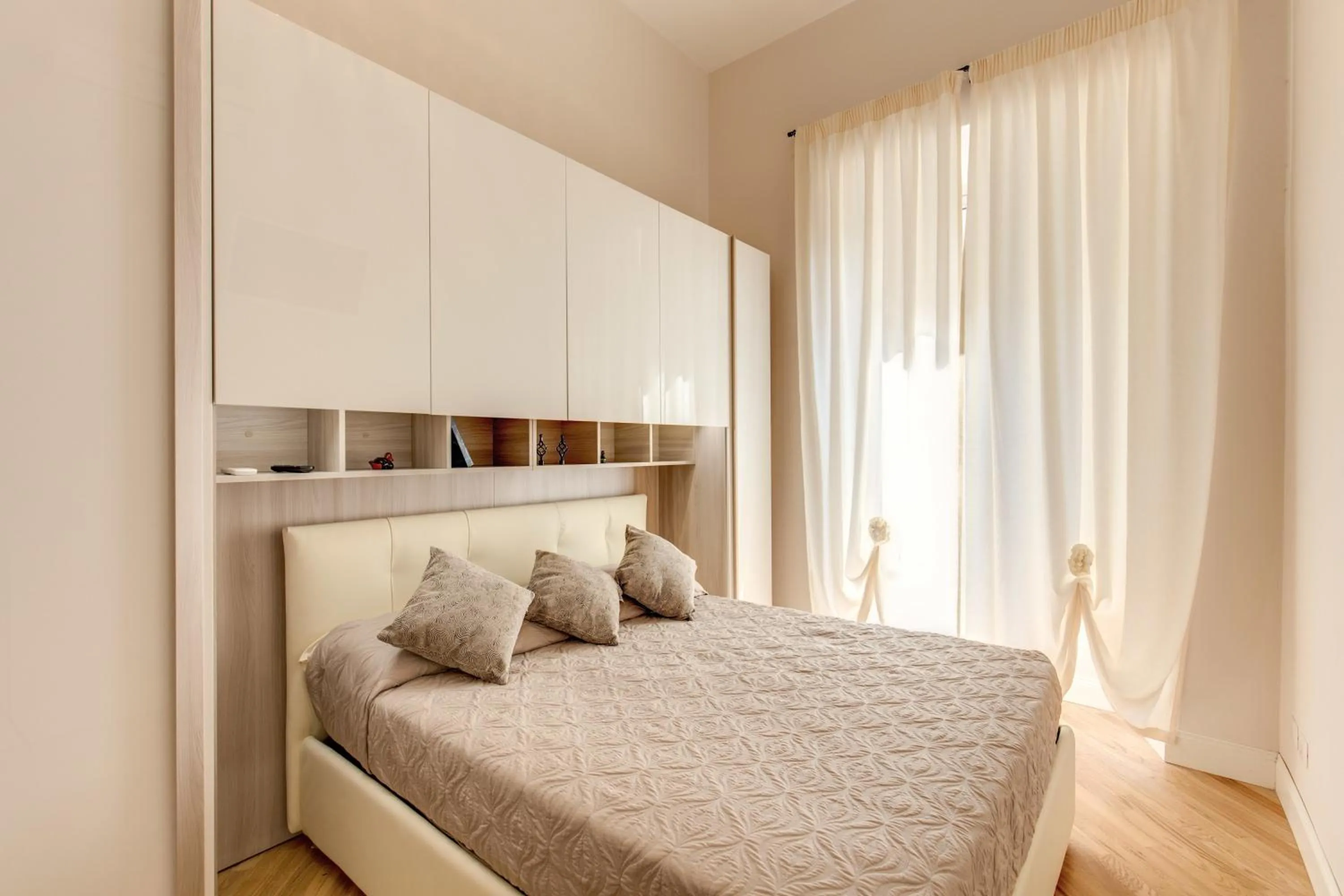 Day, Bed in Casa Claudia Giulio Cesare