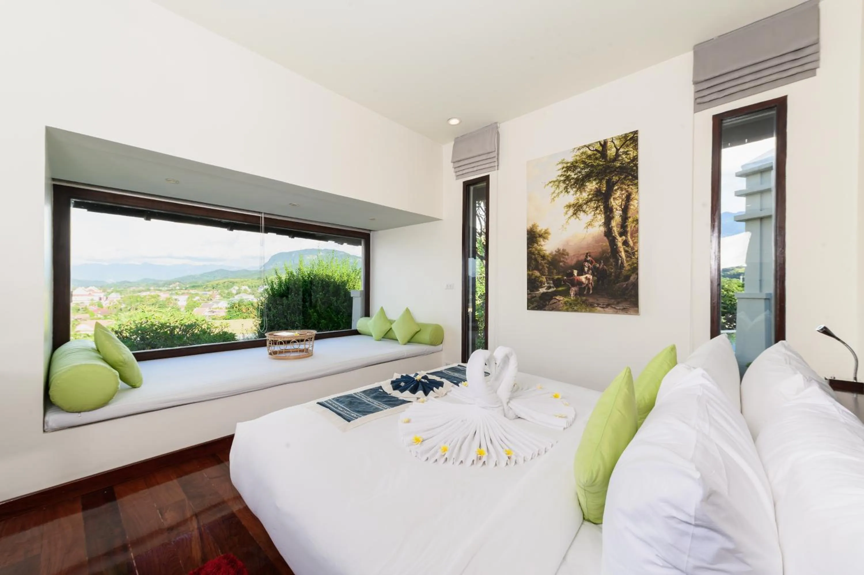 City view, Bed in Luang Prabang View Hotel