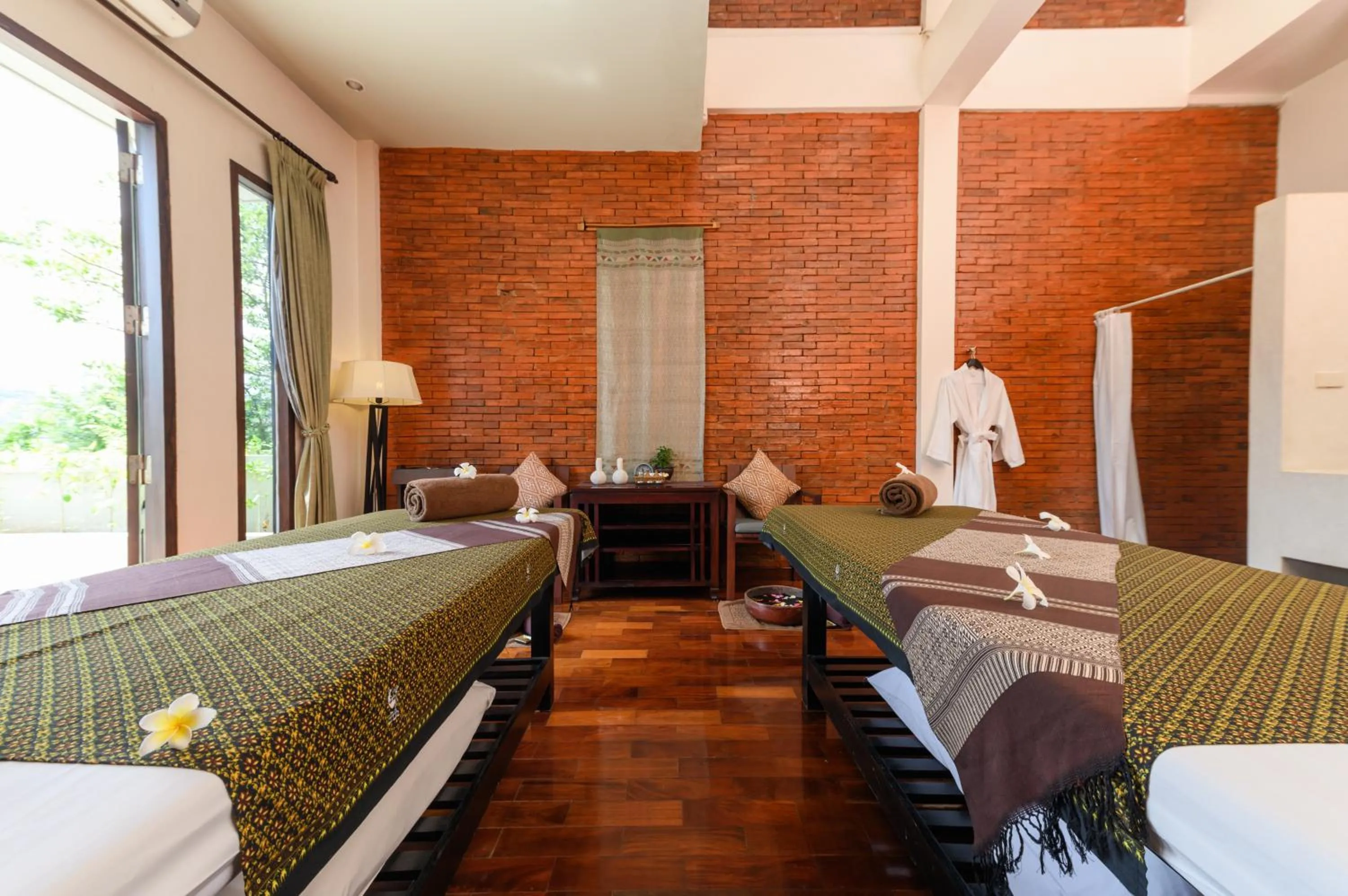 Spa and wellness centre/facilities, Bed in Luang Prabang View Hotel
