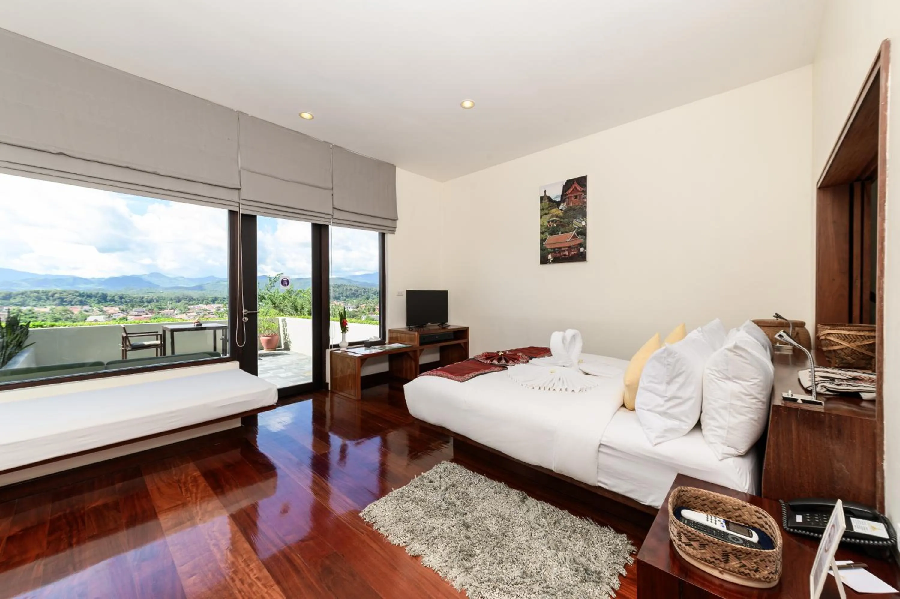 View (from property/room), Bed in Luang Prabang View Hotel