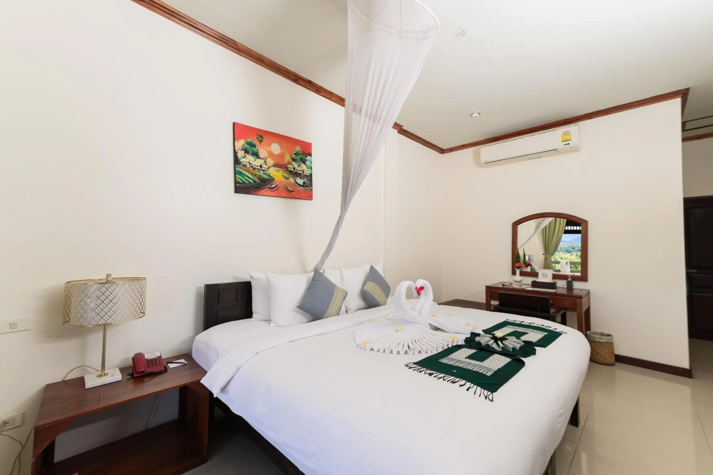 Bed in Luang Prabang View Hotel