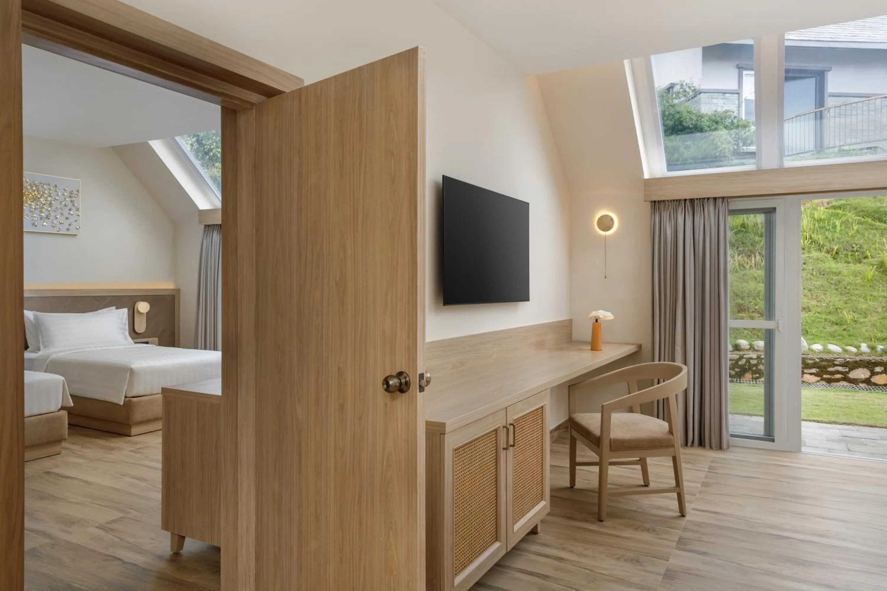 Family, Bed in Himalayan Hideaway Resort Pokhara, The Centara Collection