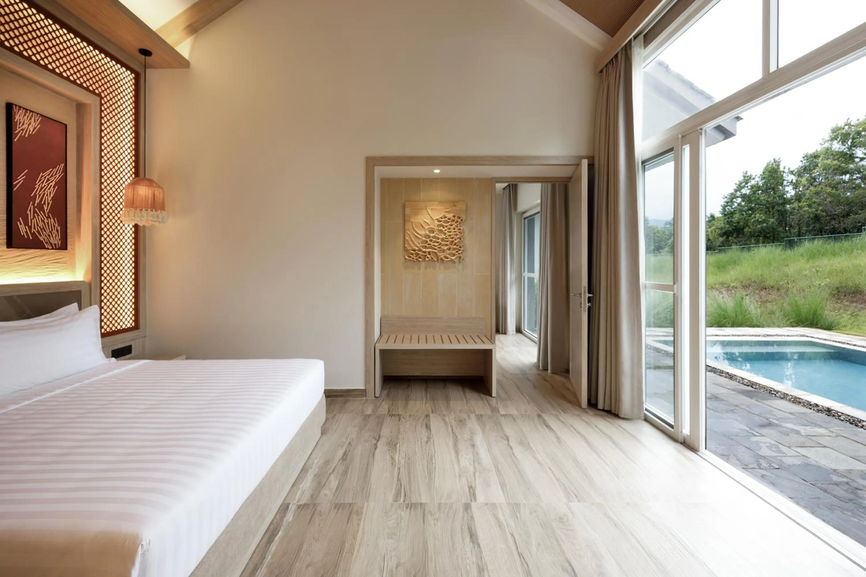 Bedroom, Bed in Himalayan Hideaway Resort Pokhara, The Centara Collection