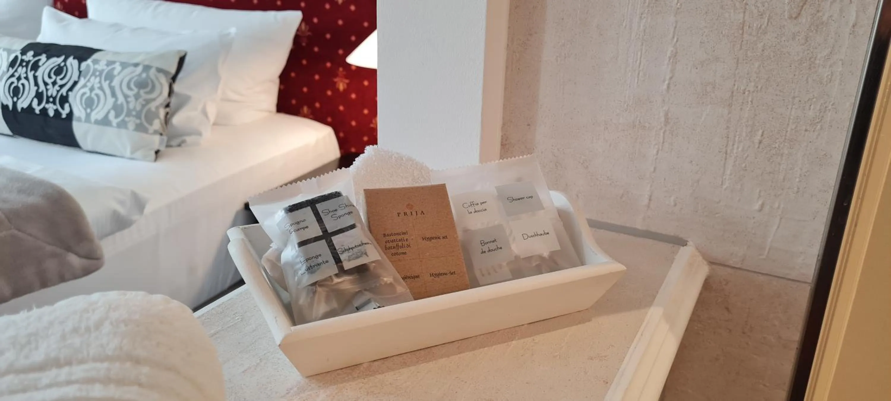 Bathroom, Bed in Hotel Domizil