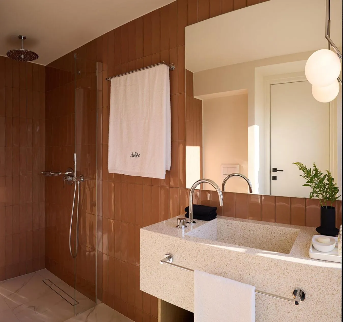 Bathroom in Bellen Athens Ηotel