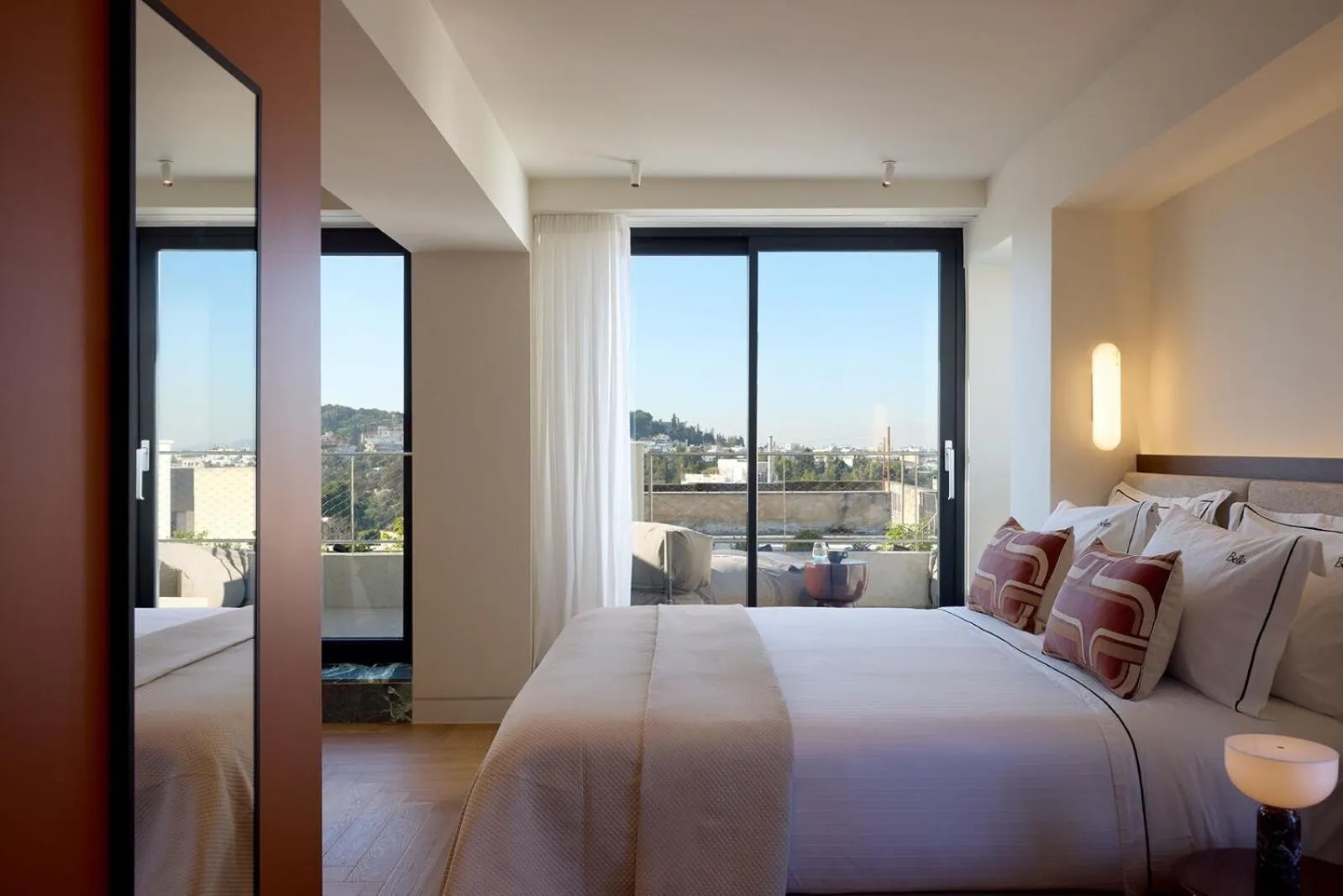 View (from property/room), Bed in Bellen Athens Ηotel