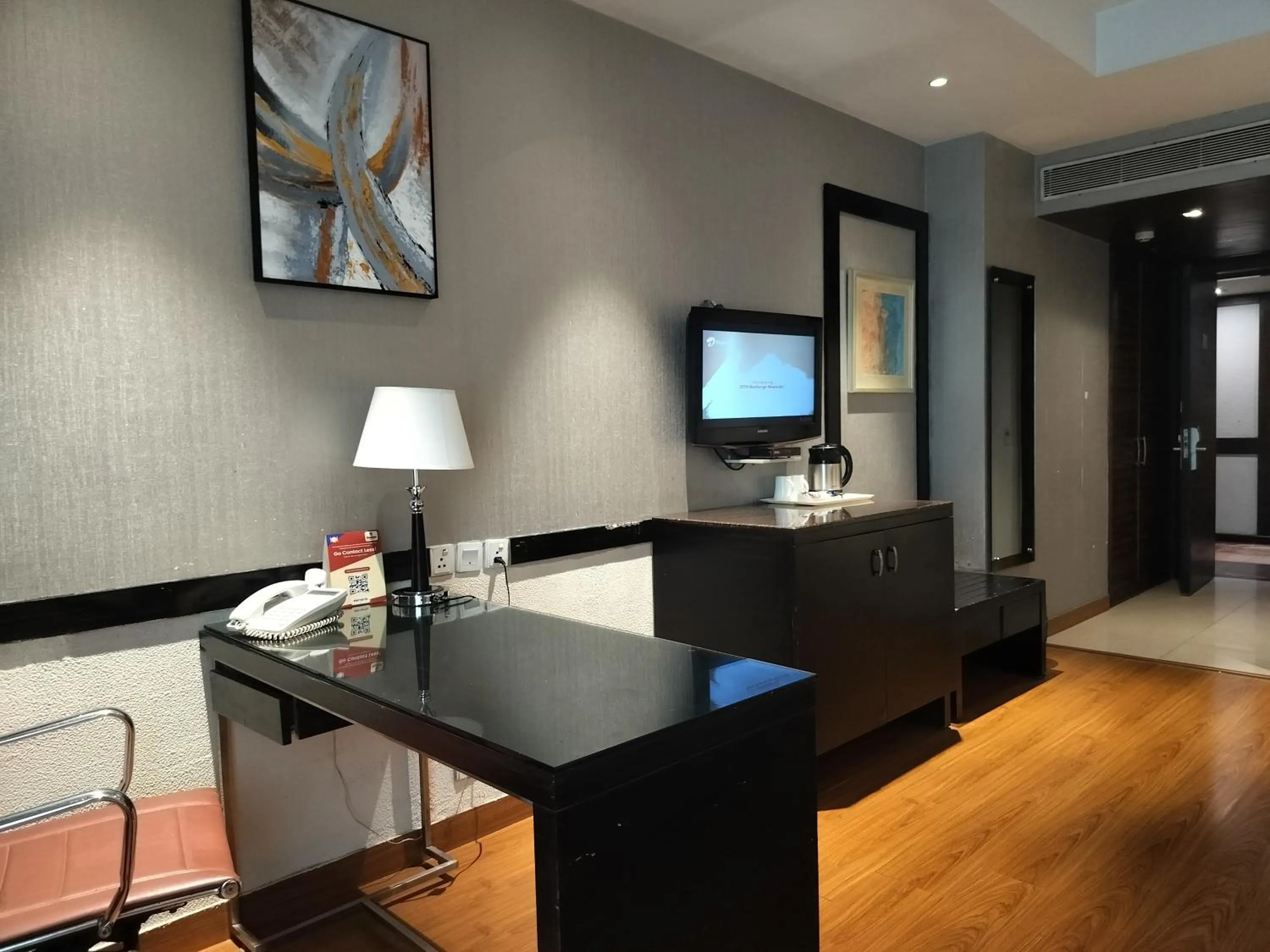 Bedroom in Stellar Resorts By Bel-La Monde, Rajokri, Near IGI Airport, Delhi