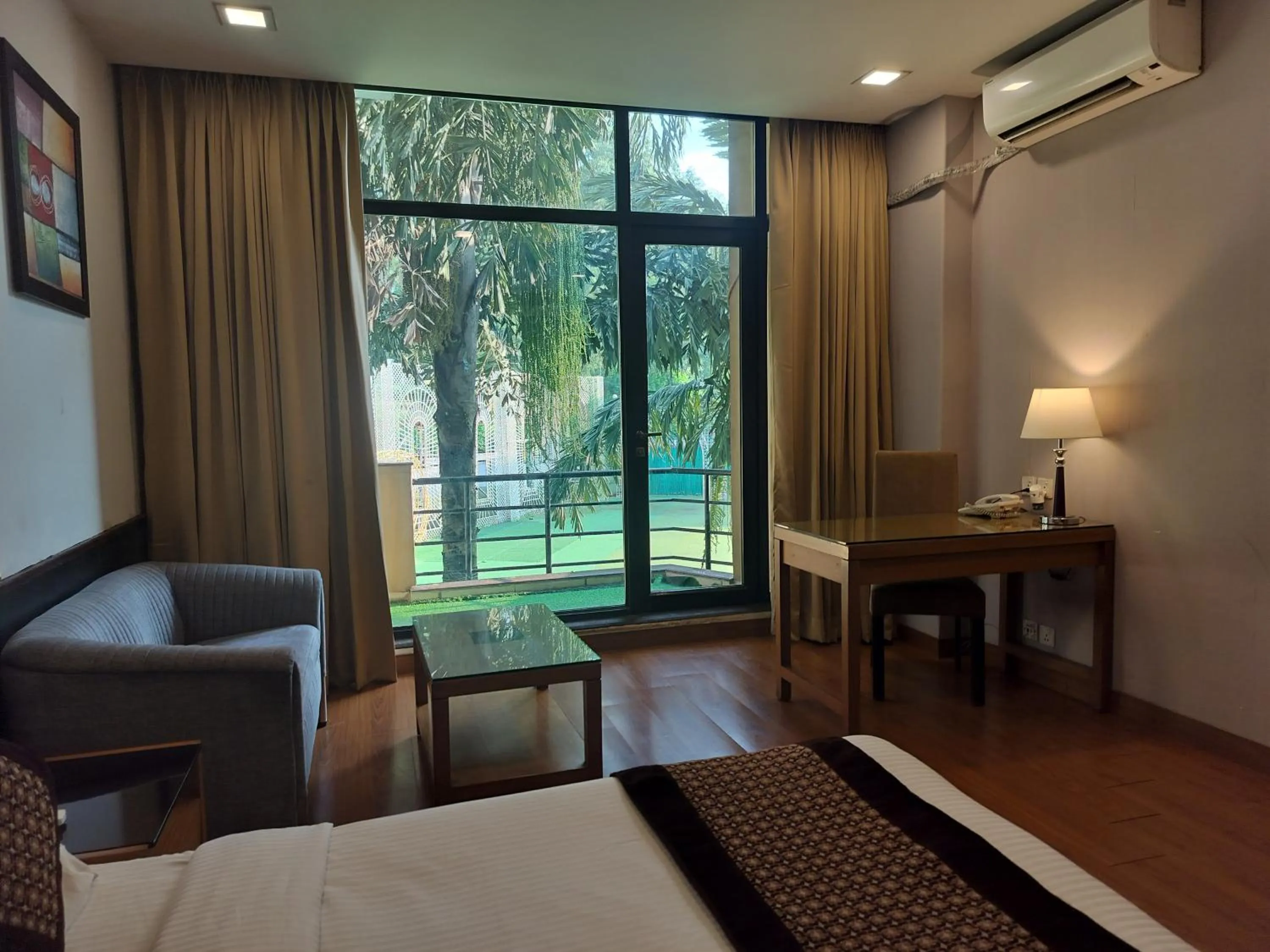 Balcony/Terrace, Bed in Stellar Resorts By Bel-La Monde, Rajokri, Near IGI Airport, Delhi