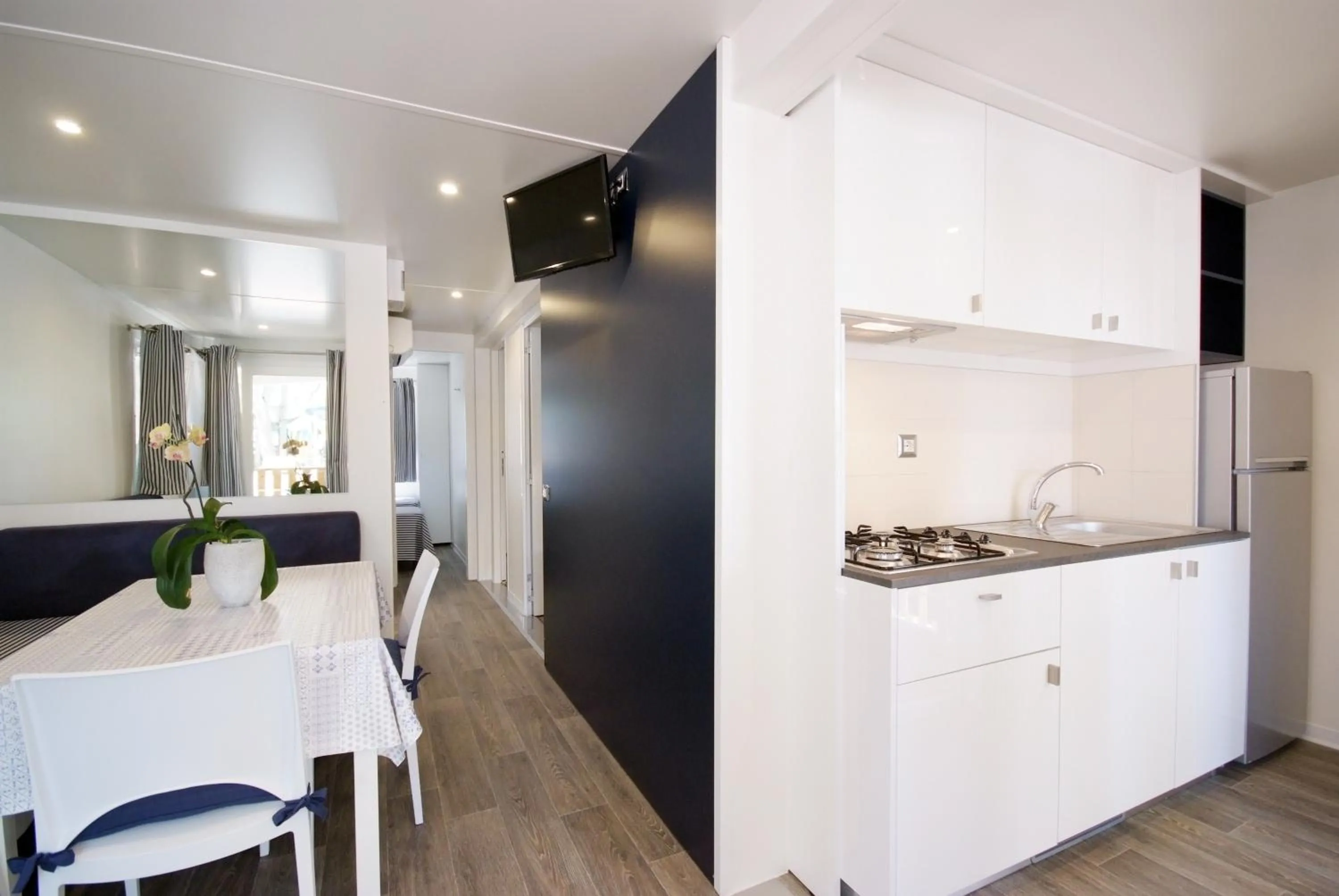 Kitchen or kitchenette in Camping Village Le Calanchiole