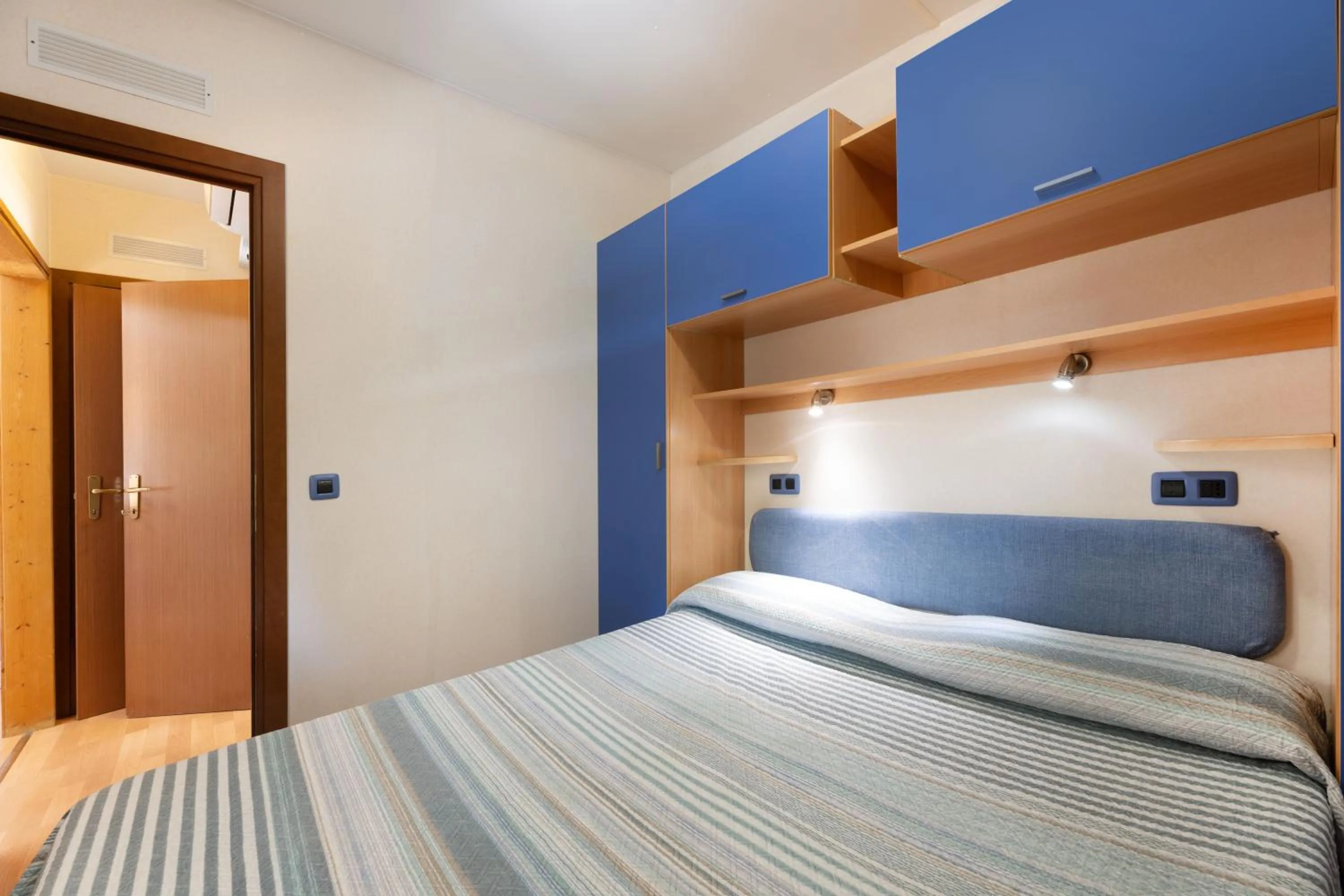 Bed in Camping Village Le Calanchiole