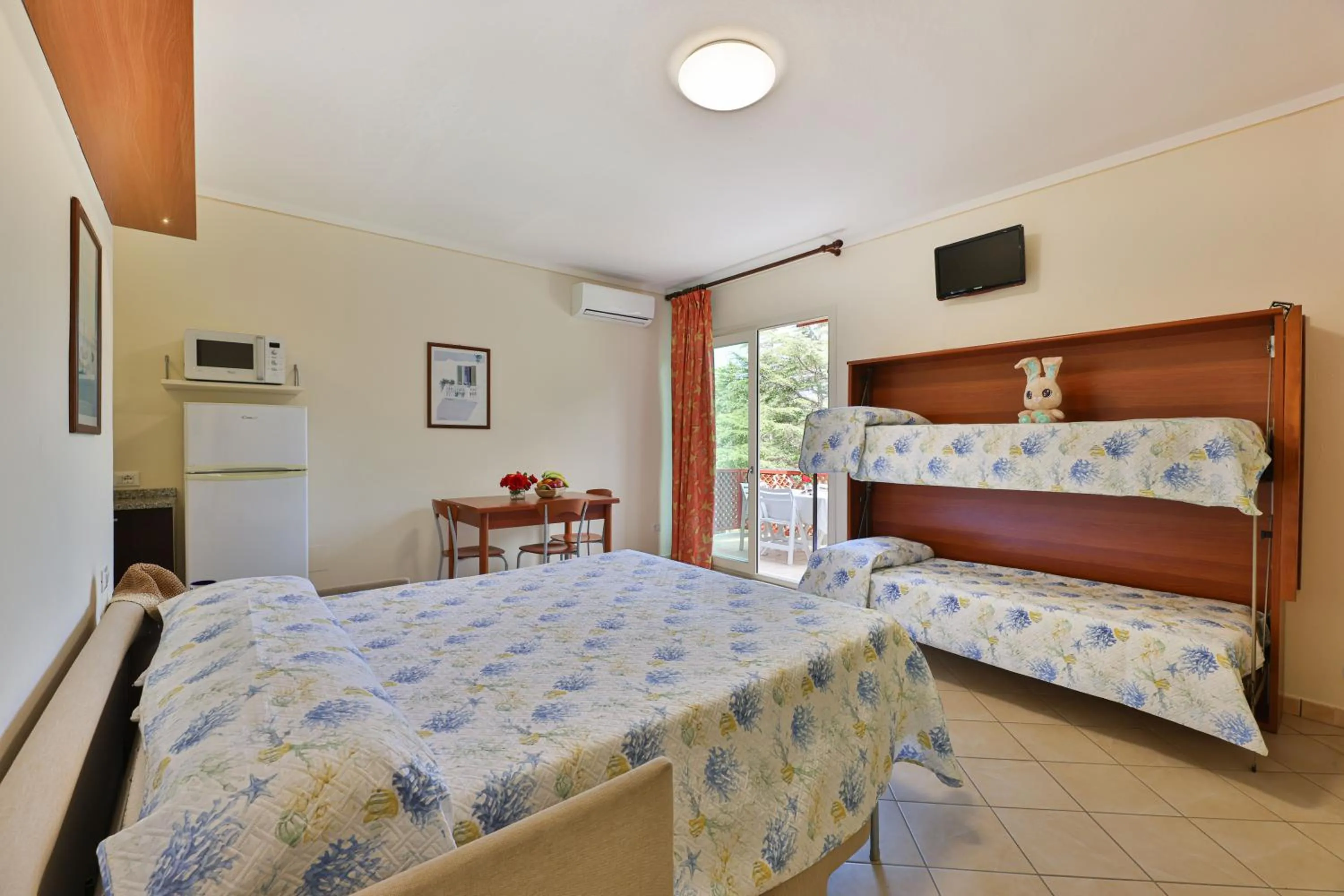 Bed in Camping Village Le Calanchiole