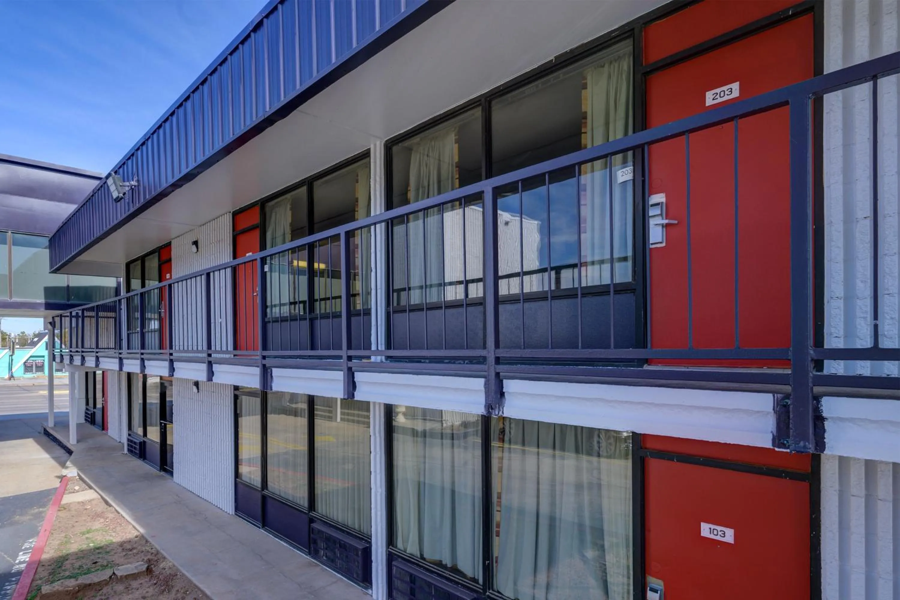 Property building in Capital O Travelers Inn Lawton Fort Sill