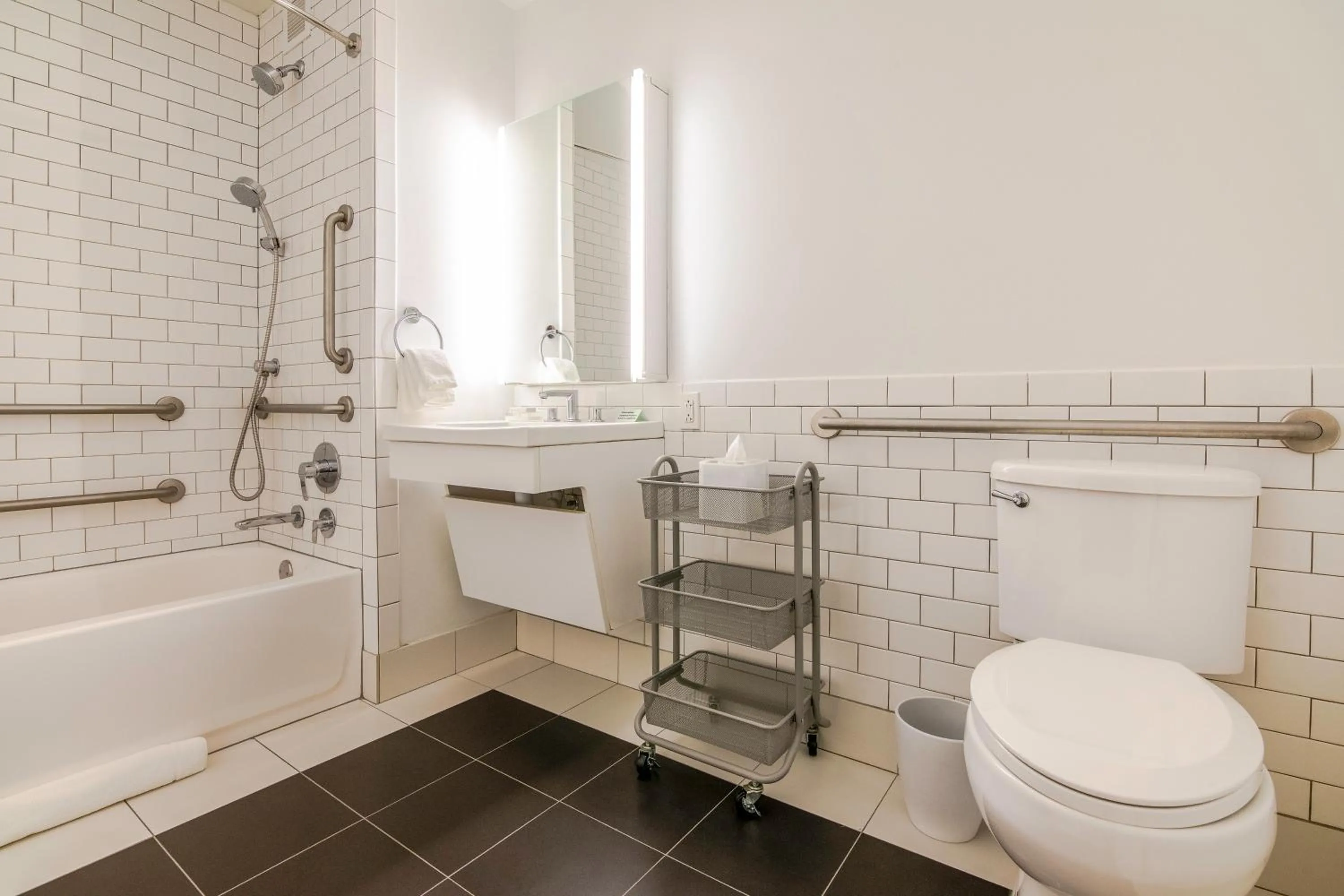 Bathroom in Mint House 70 Pine by Kasa