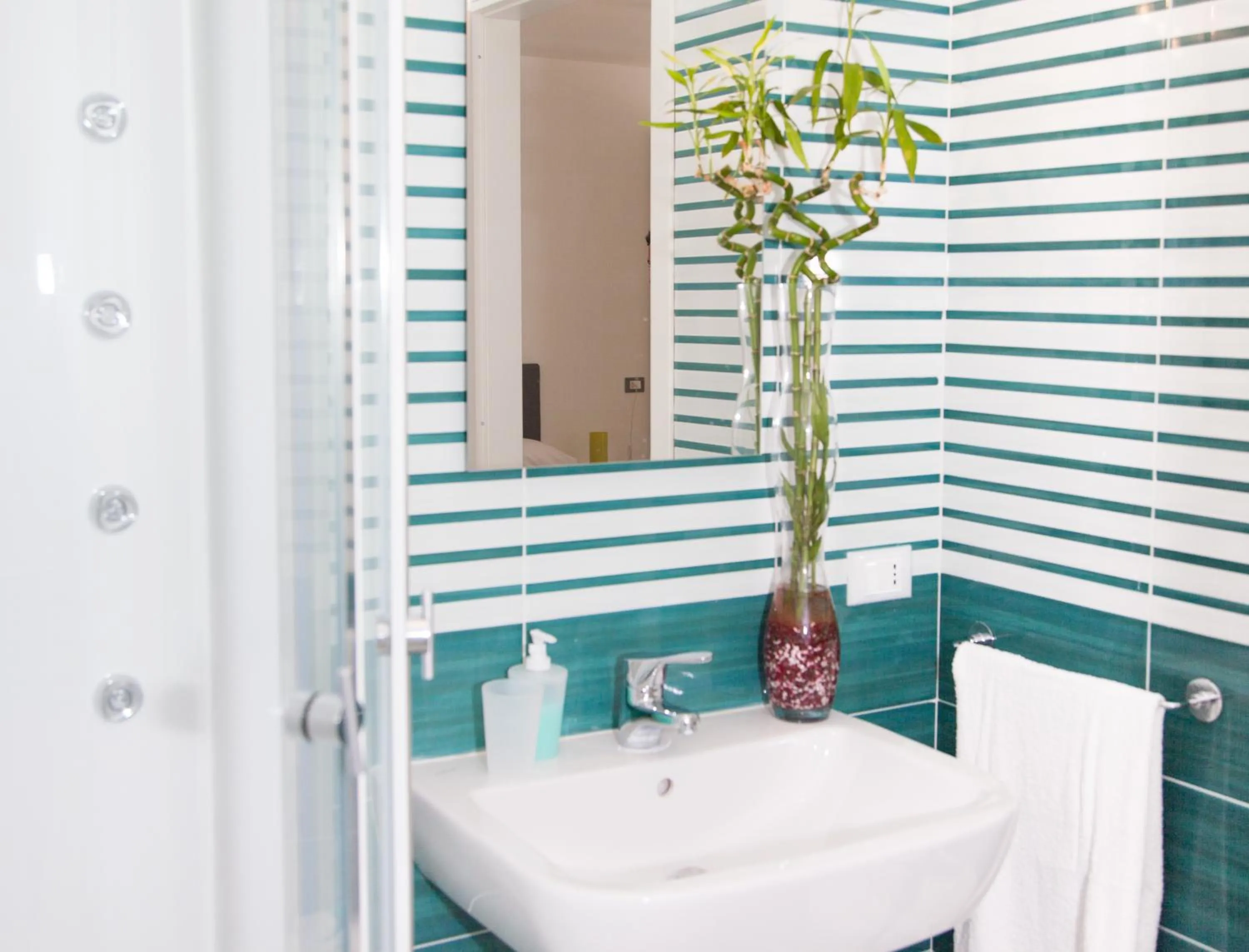 Bathroom in Stanze del Mare