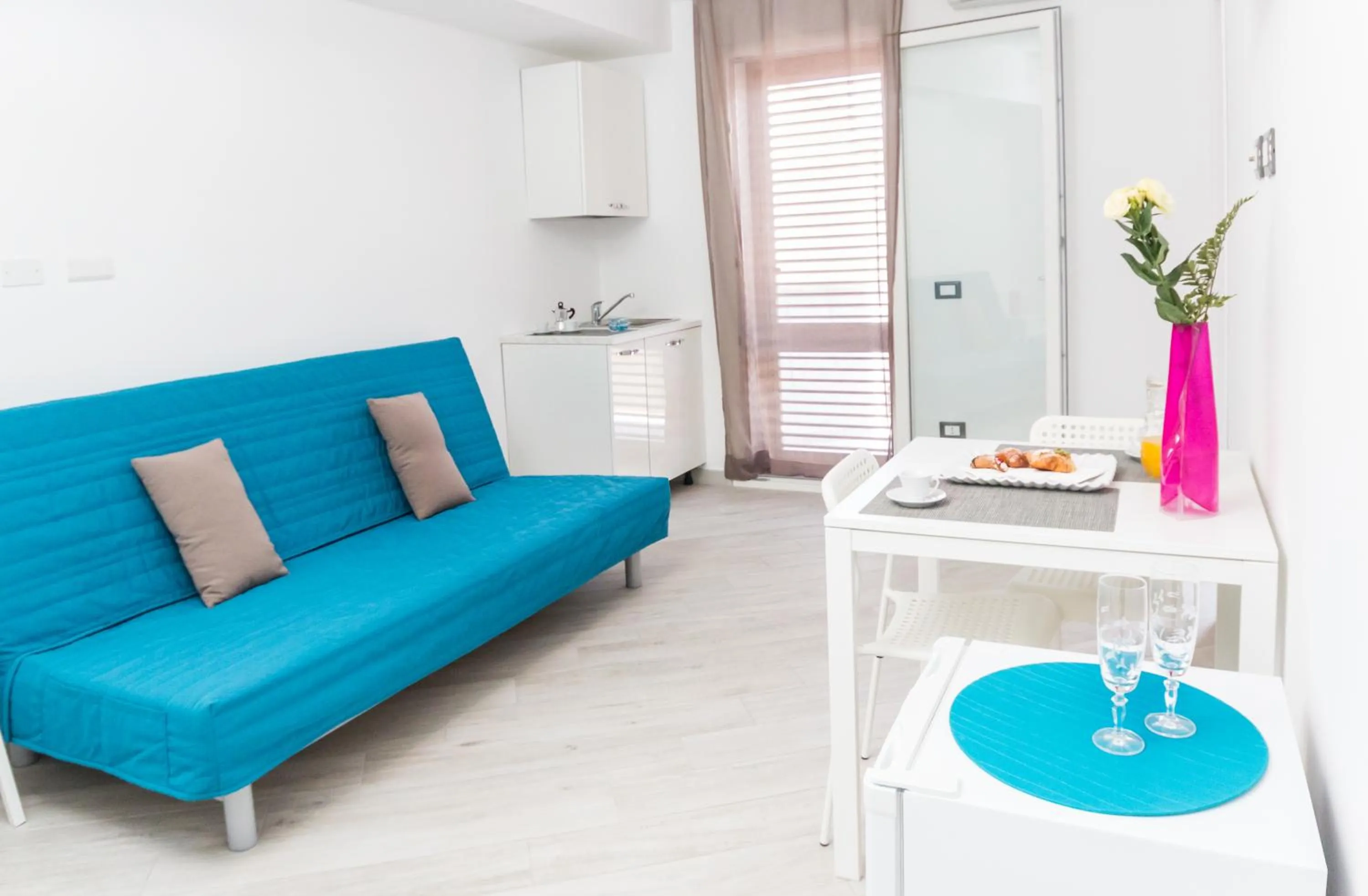 Kitchen or kitchenette in Stanze del Mare