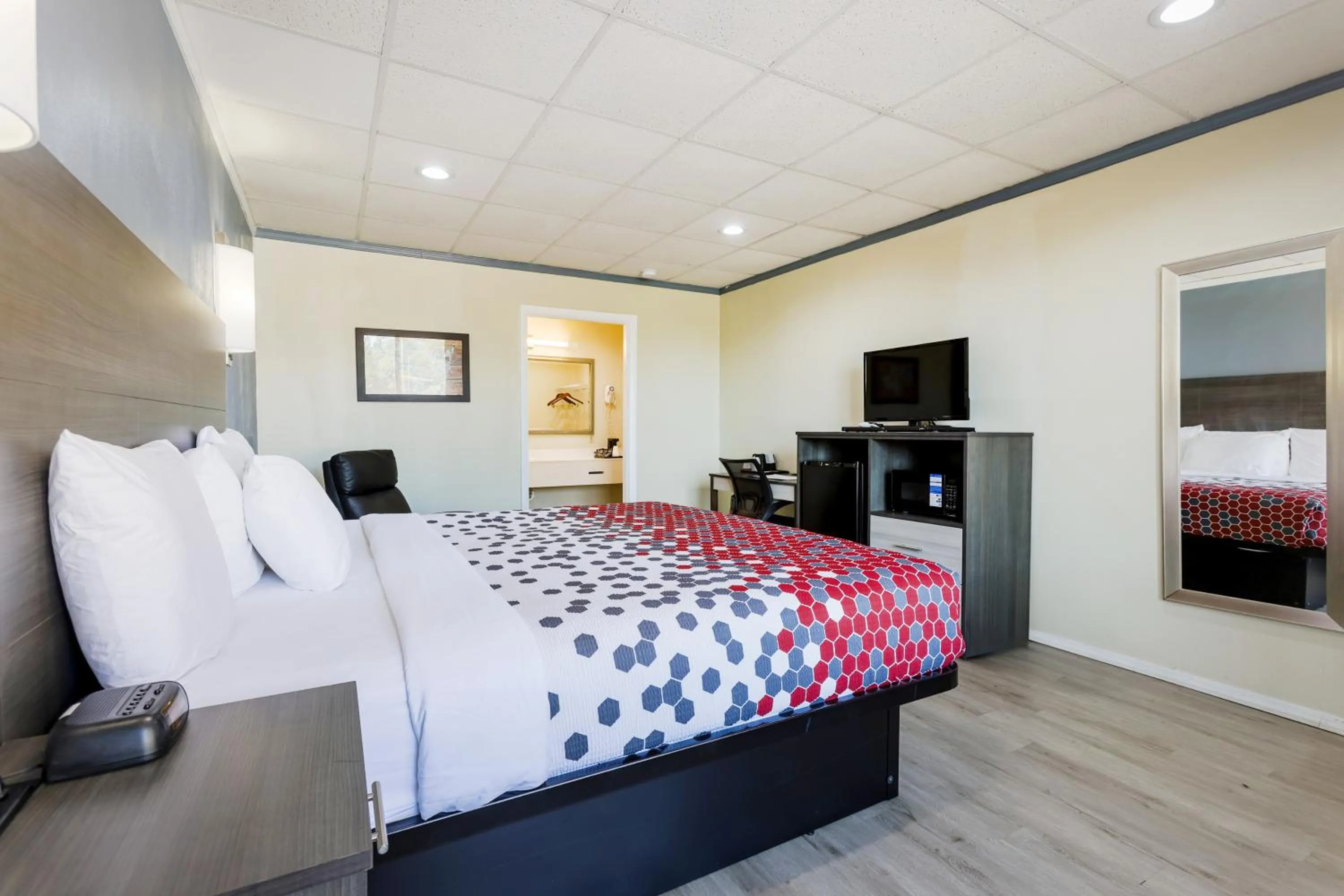 Bedroom, Bed in Edyn Hotel By Townhouse Wytheville US 52