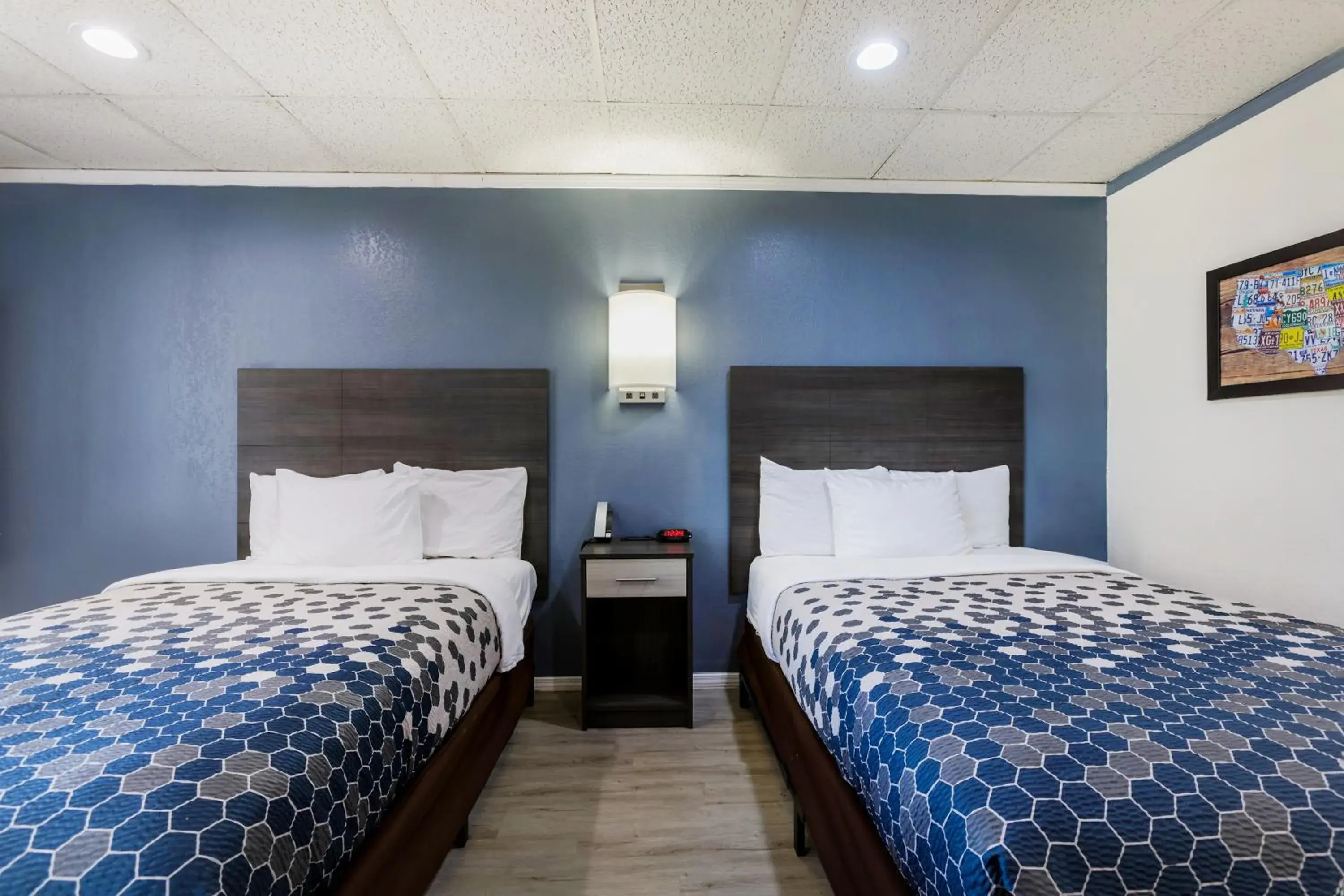 2 Double Beds Non-Smoking in Edyn Hotel By Townhouse Wytheville US 52 2 Double Beds Non-Smoking in Edyn Hotel By Townhouse Wytheville US 52