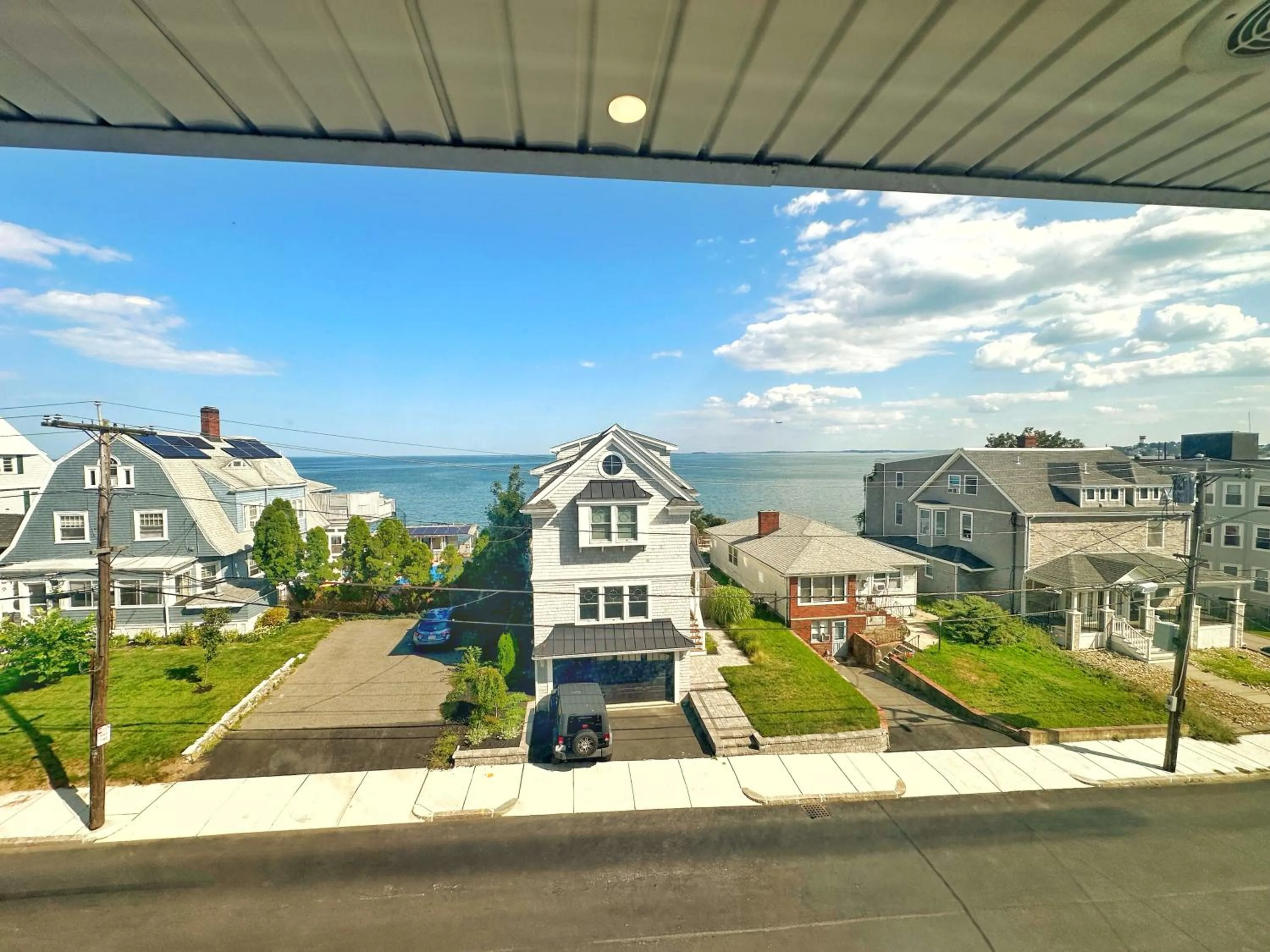 Winthrop Arms Hotel Restaurant Logan Airport