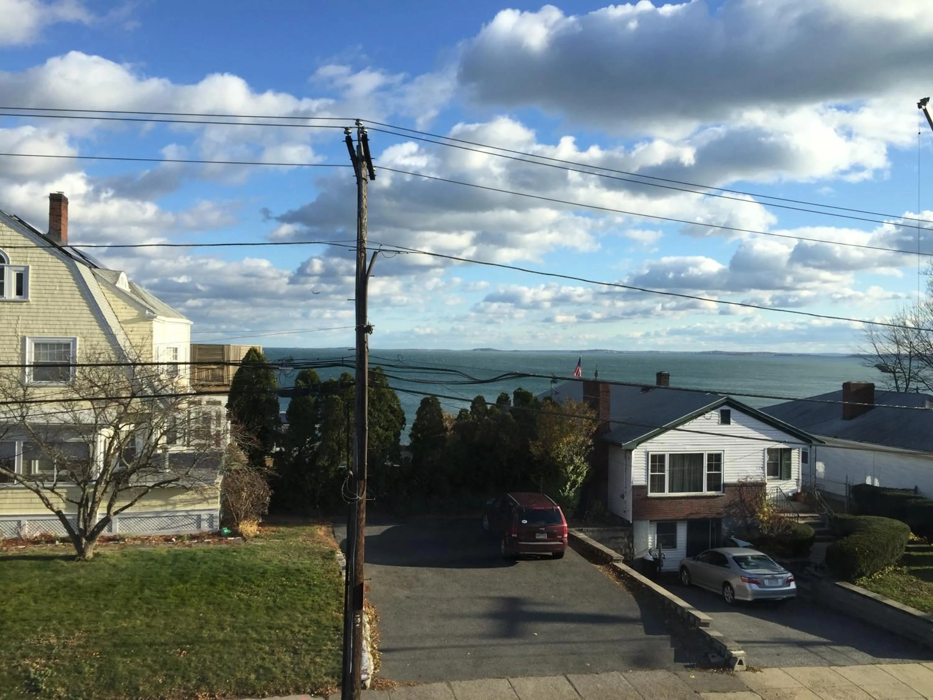 Beach in Winthrop Arms Hotel Restaurant Logan Airport