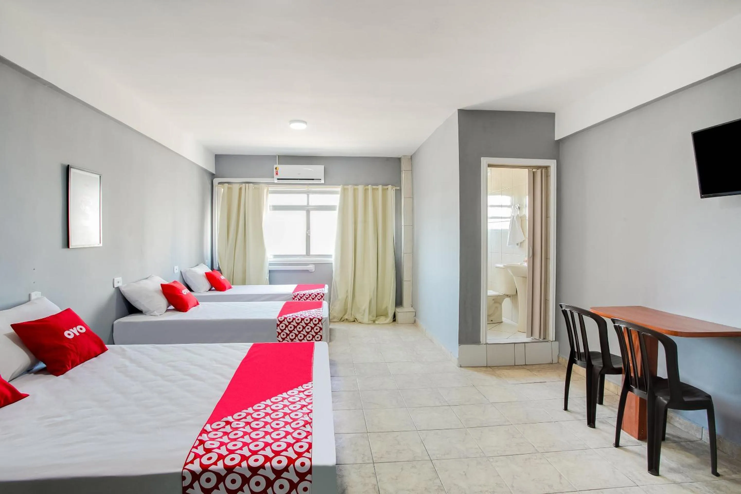 Bedroom, Bed in OYO Hotel Boneville, São Paulo