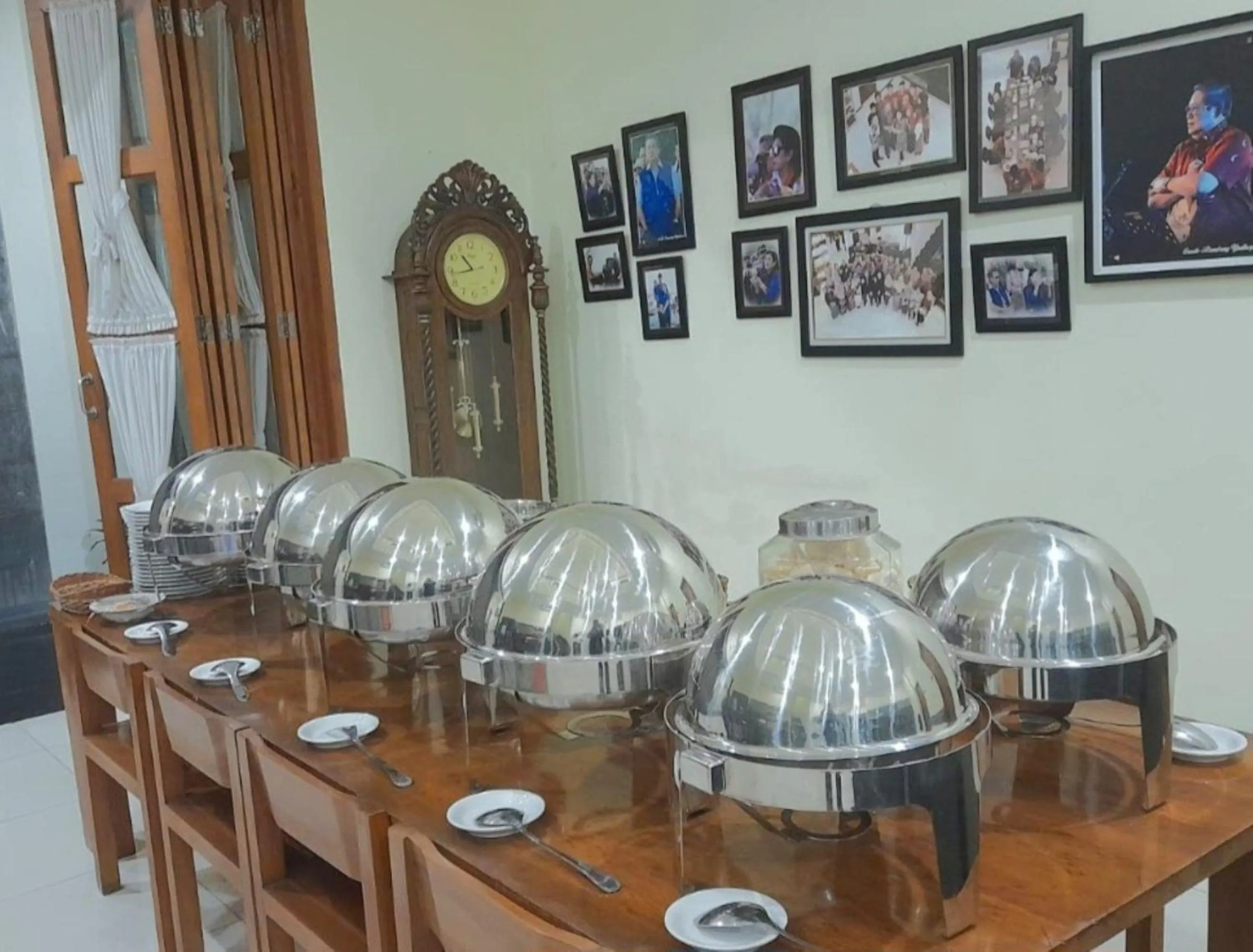 Property building in Alloro Boutique Hotel Pacitan