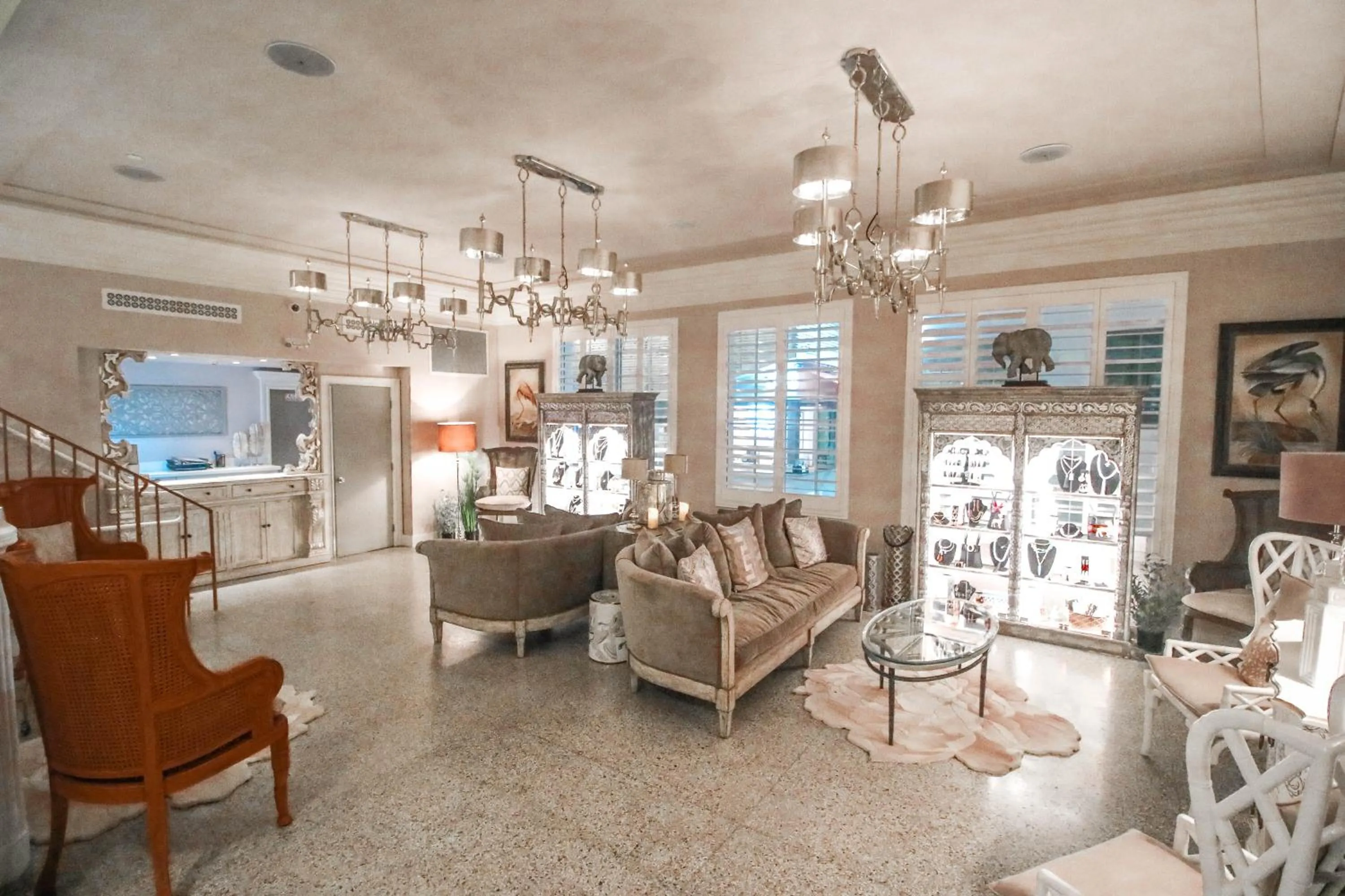 Lobby or reception in Henrosa Hotel