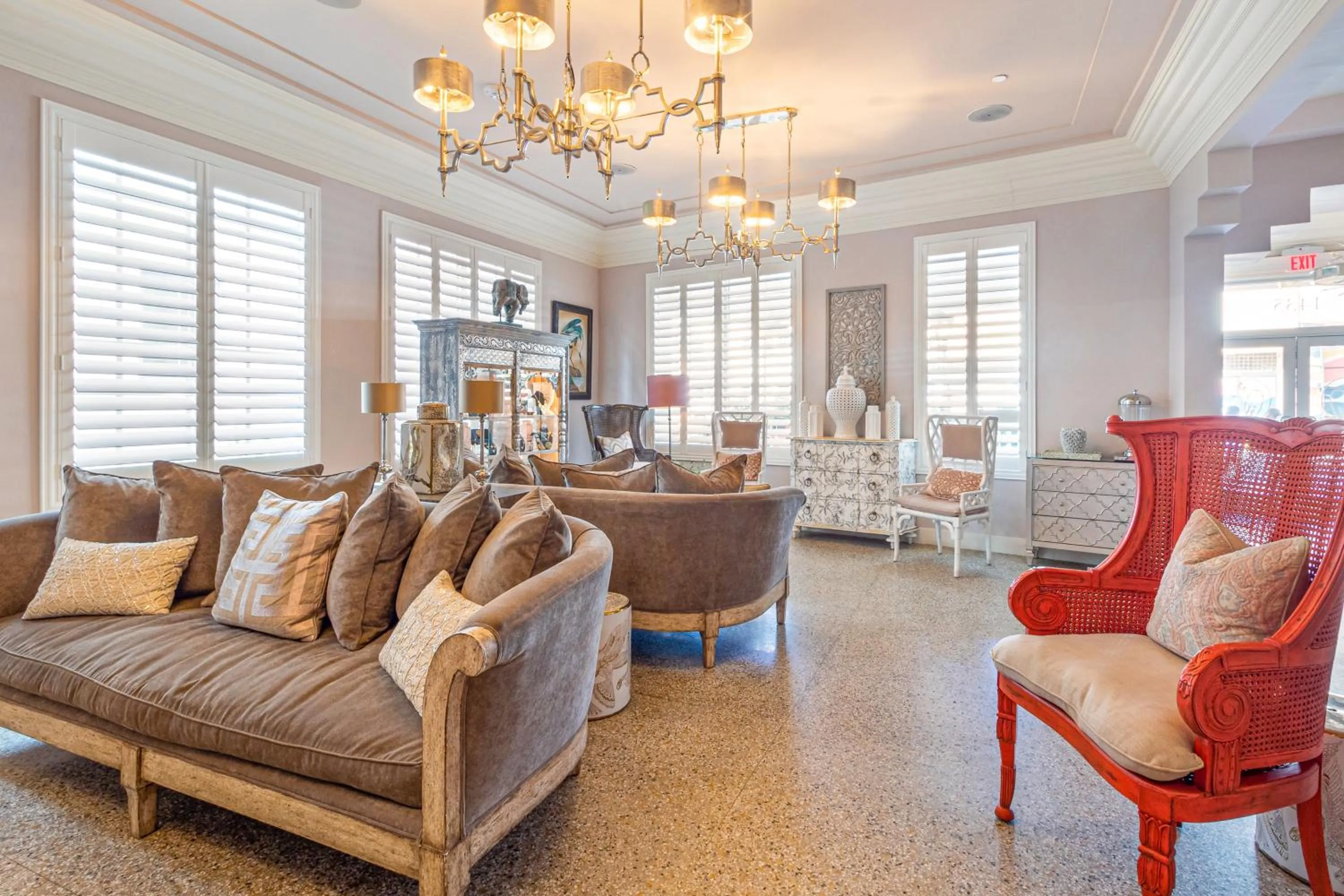 Lobby or reception in Henrosa Hotel