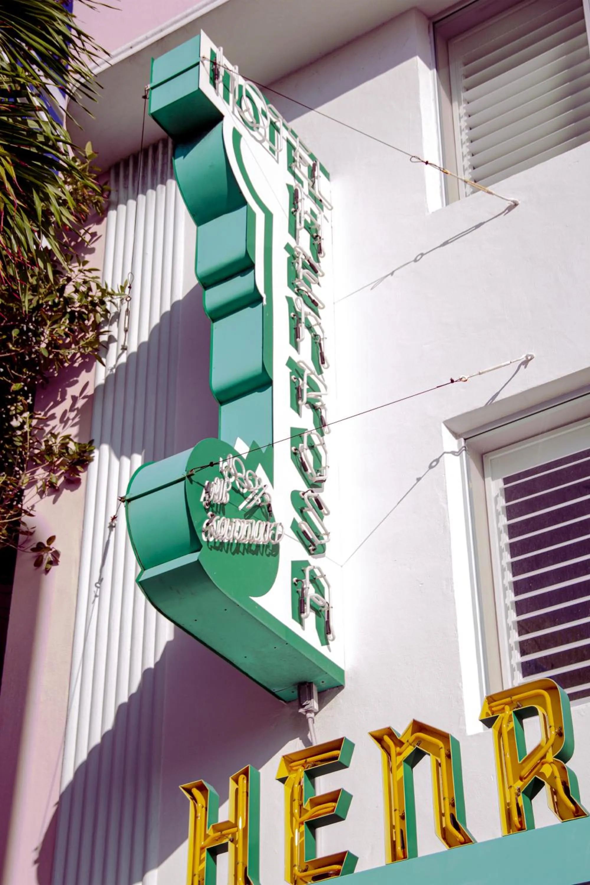 Property building in Henrosa Hotel